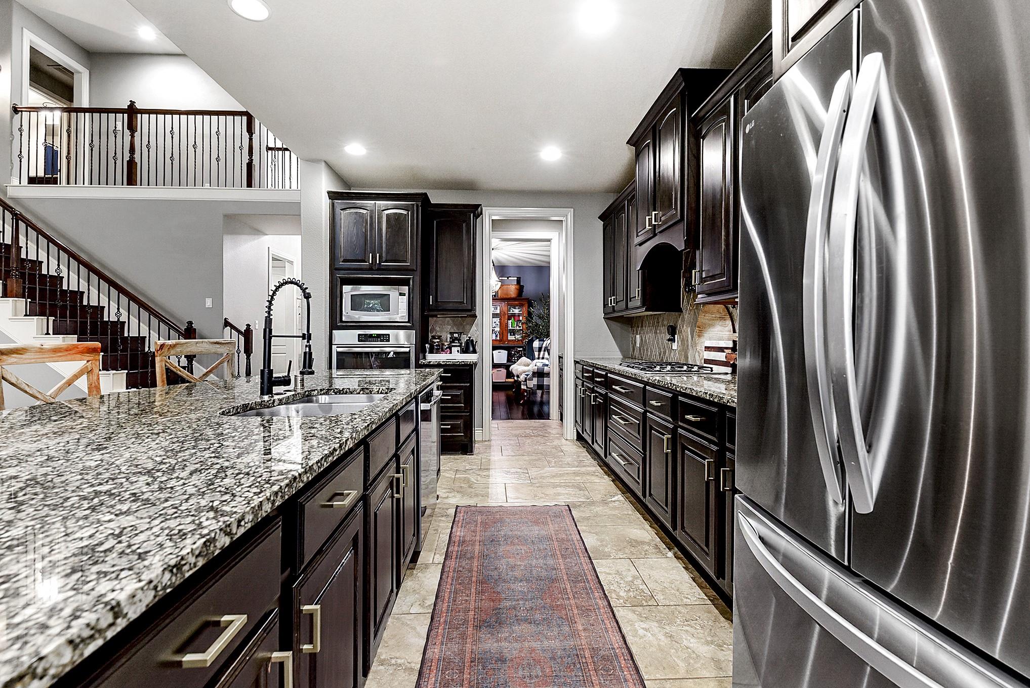 Katy, Texas, 77494, United States, 5 Bedrooms Bedrooms, ,5 BathroomsBathrooms,Residential,For Sale,2048040
