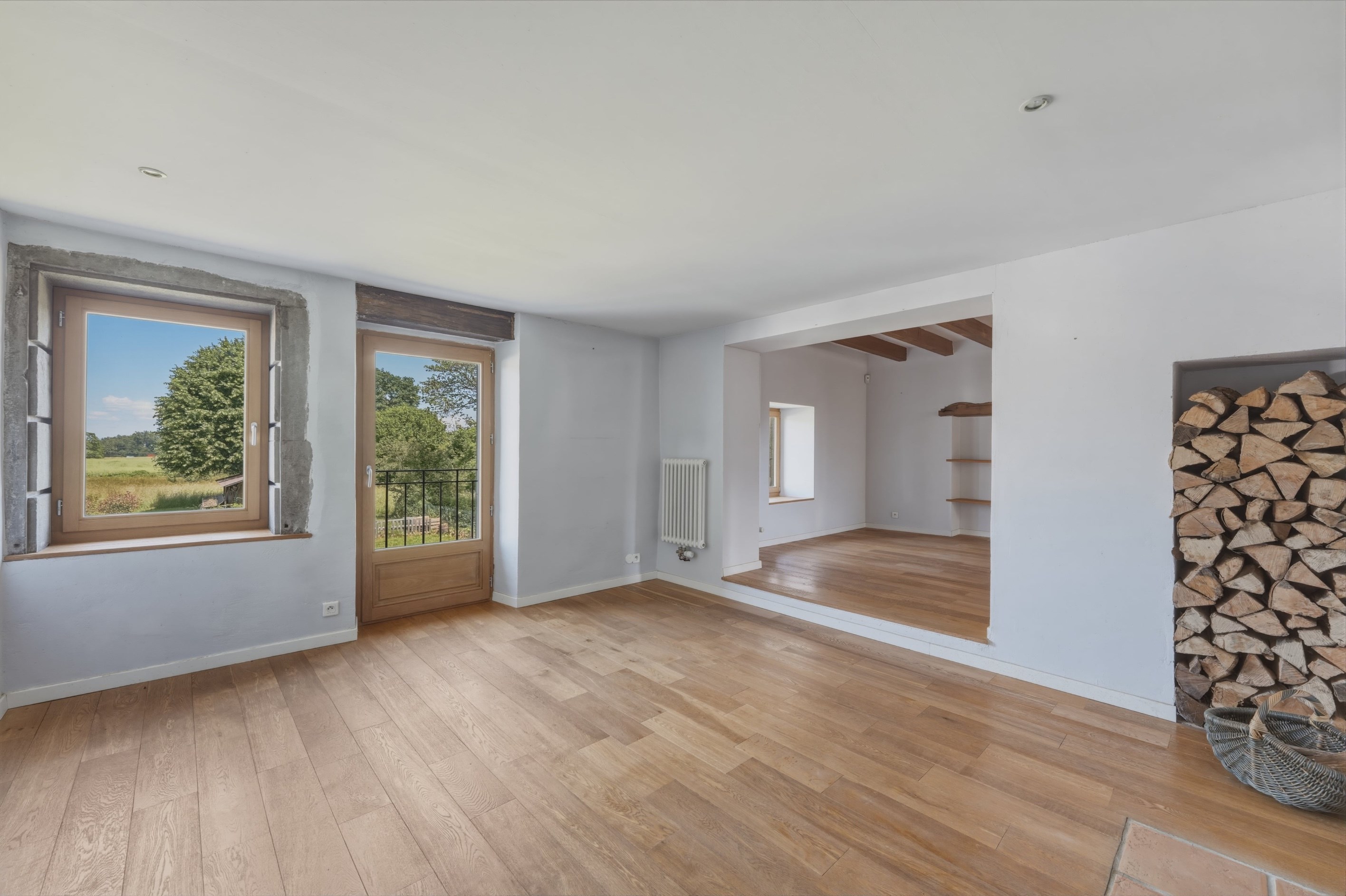  Filly Hamlet – Beautifully Renovated Character Home Between Lake Geneva and the… - 物件實景