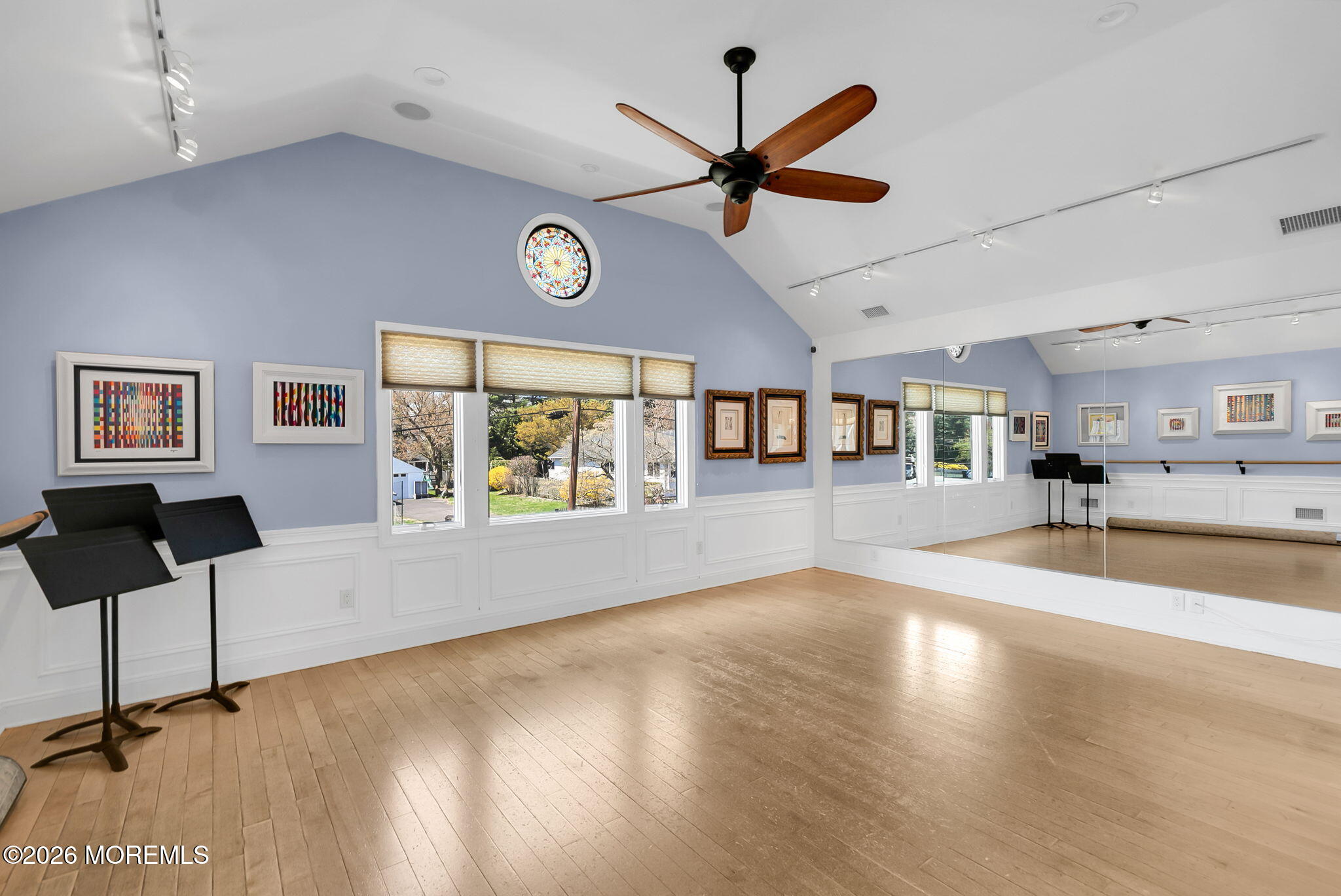 Red Bank, New Jersey, 07701, United States, ,3 BathroomsBathrooms,Residential,For Sale,2040176