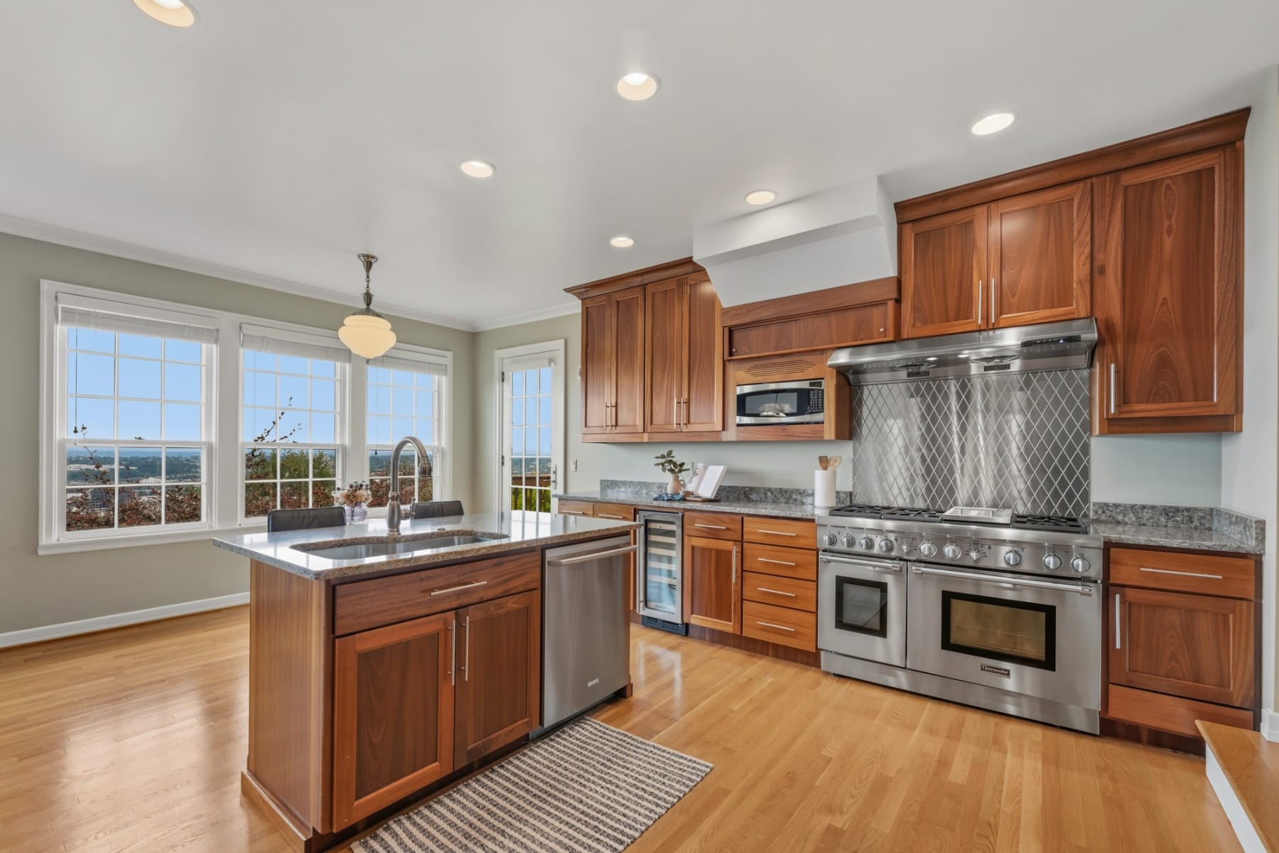  500 NW MAYWOOD DR Portland, OR 97210 - 物件實景