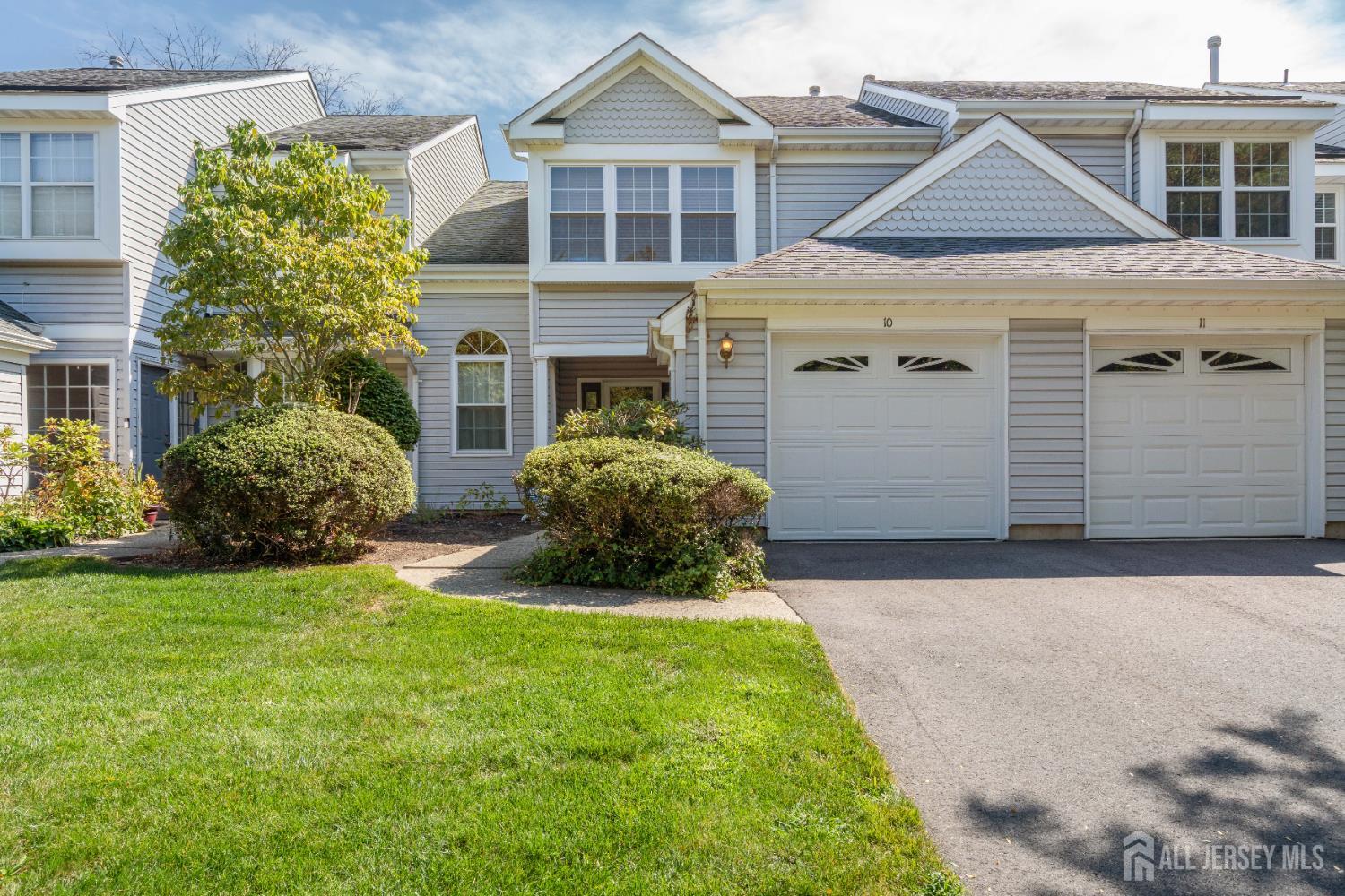 Sayreville, New Jersey, 08872, United States, 3 Bedrooms Bedrooms, ,3 BathroomsBathrooms,Residential,For Sale,1937577