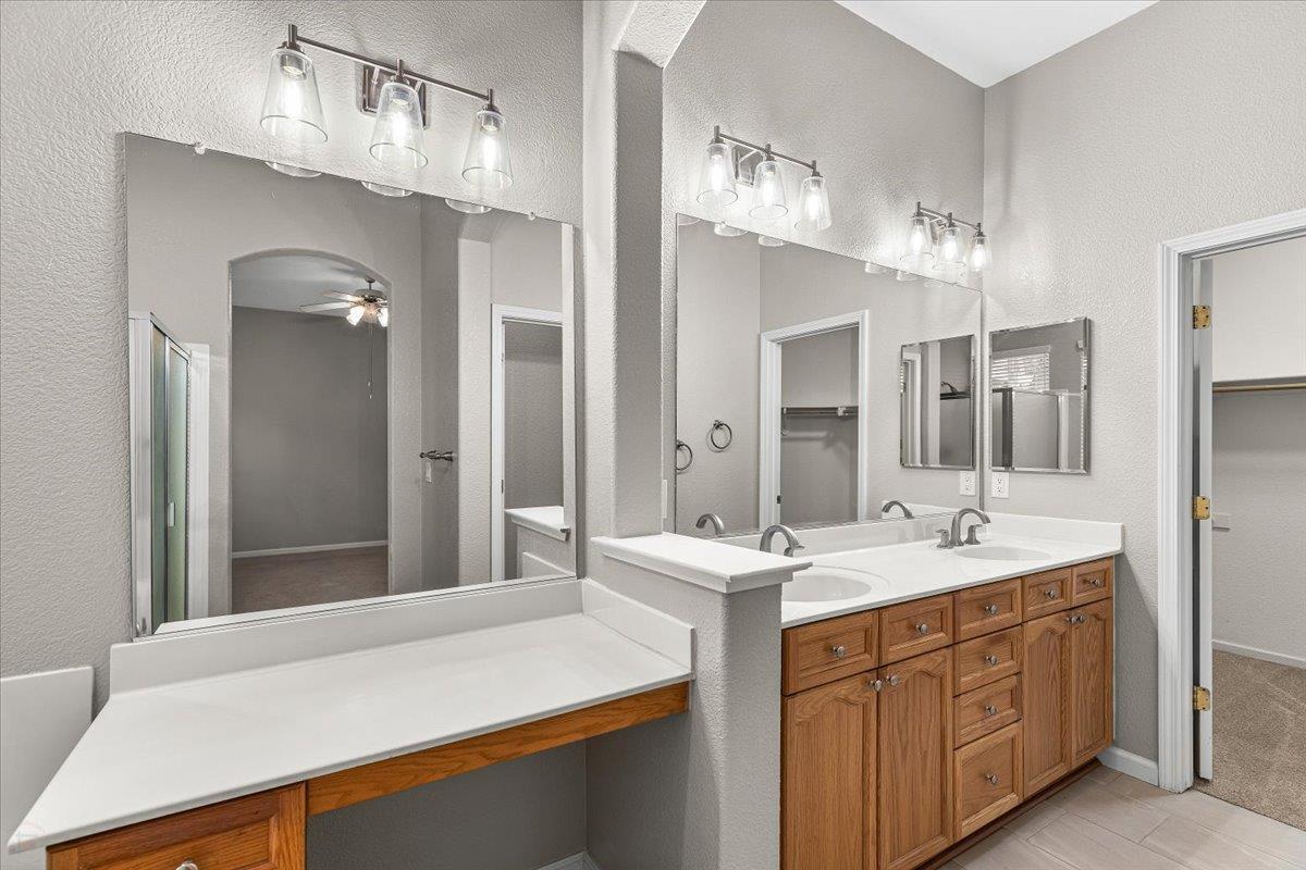 Oakdale, California, 95361, United States, 3 Bedrooms Bedrooms, ,2 BathroomsBathrooms,Residential,For Sale,2005405