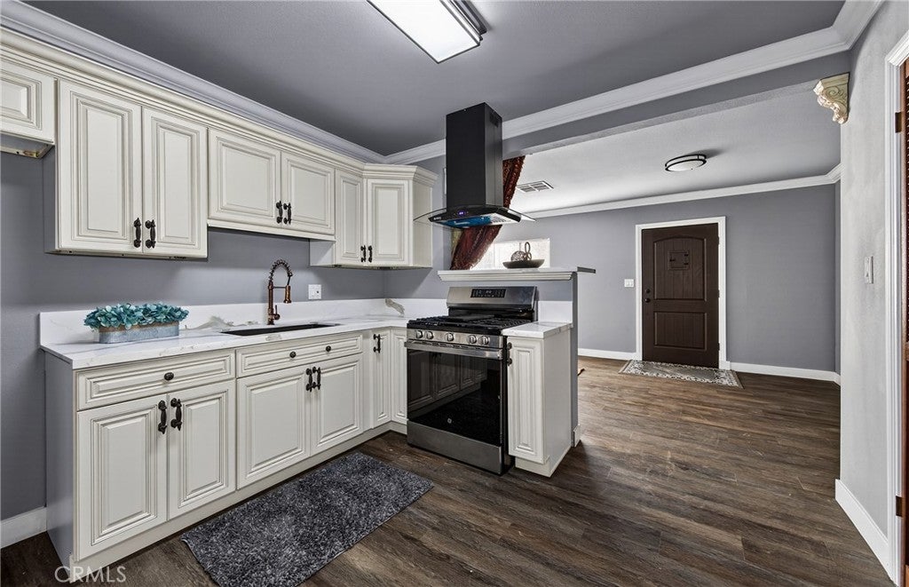 Fontana, California, 92335, United States, 3 Bedrooms Bedrooms, ,1 BathroomBathrooms,Residential,For Sale,2006416