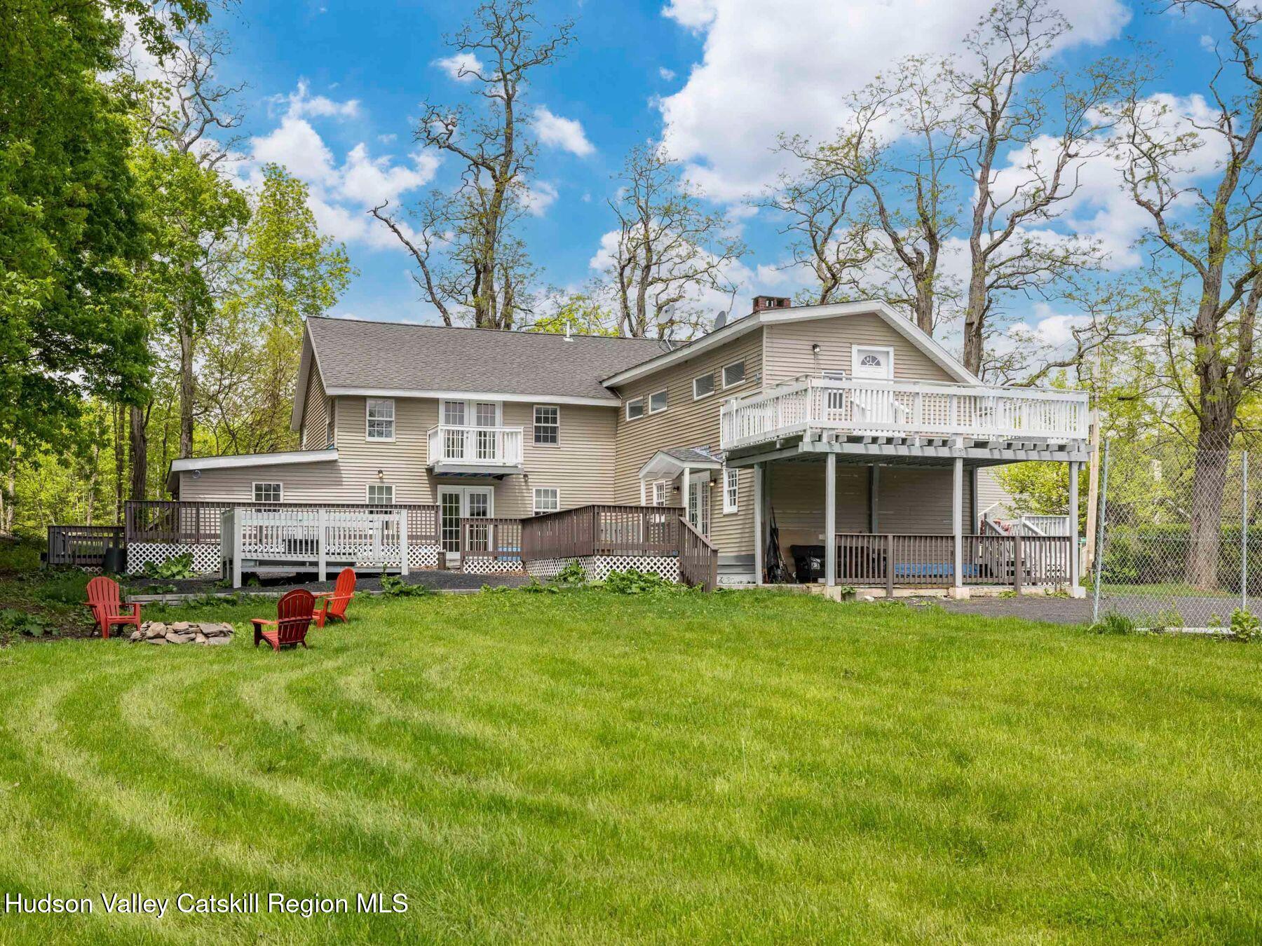 Cairo, New York, 12413, United States, 4 Bedrooms Bedrooms, ,4 BathroomsBathrooms,Residential,For Sale,1827248