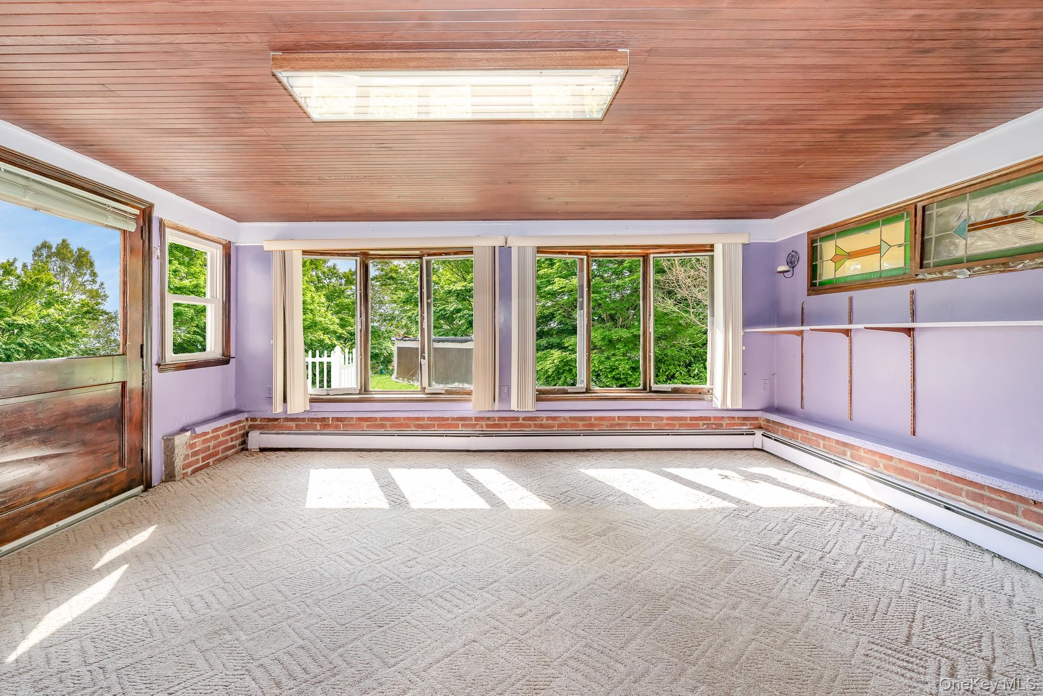 Freeport, New York, 11520, United States, 3 Bedrooms Bedrooms, ,2 BathroomsBathrooms,Residential,For Sale,1980355