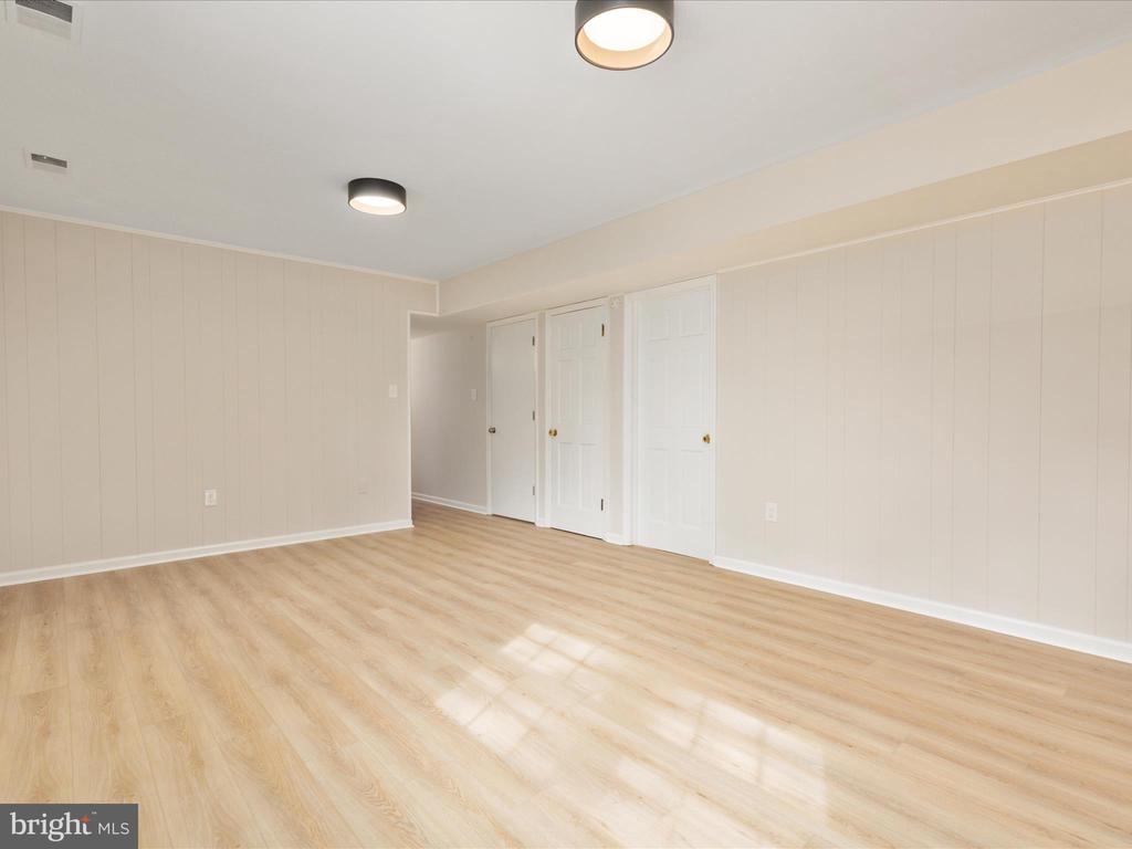 Leesburg, Virginia, 20176, United States, 6 Bedrooms Bedrooms, ,3 BathroomsBathrooms,Residential,For Sale,1979496