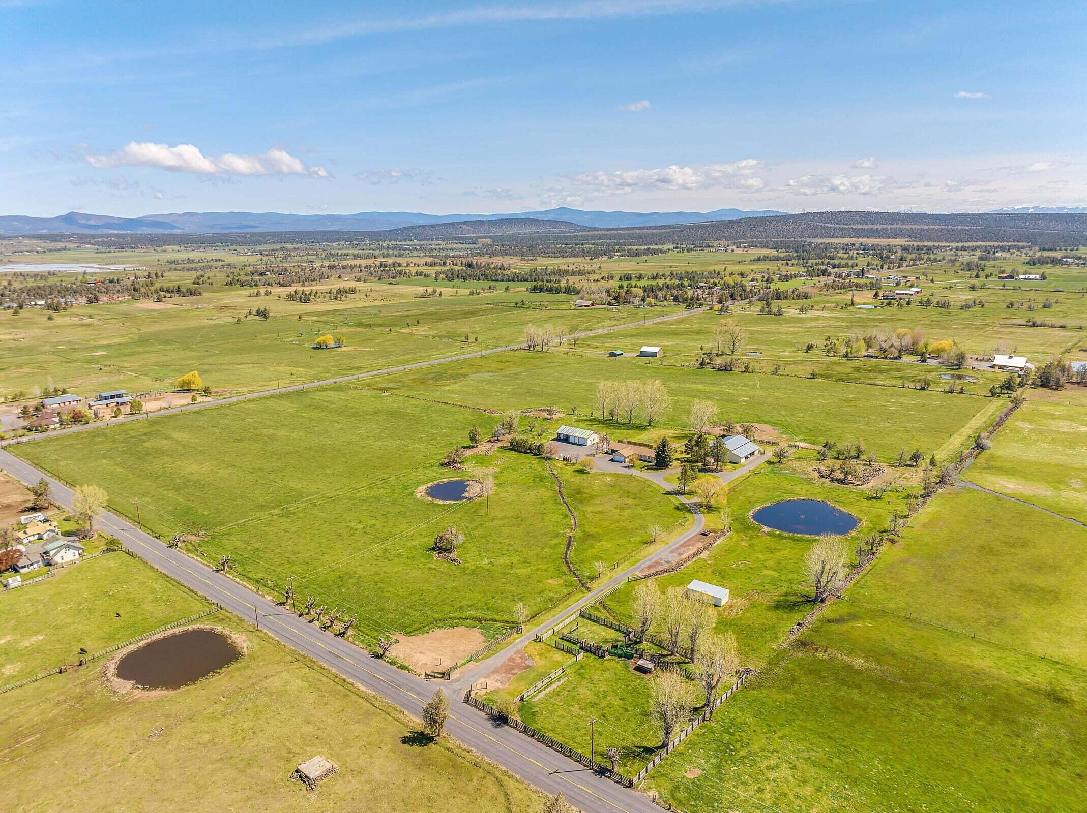 Powell Butte, Oregon, 97753, United States, 3 Bedrooms Bedrooms, ,1 BathroomBathrooms,Residential,For Sale,1770656