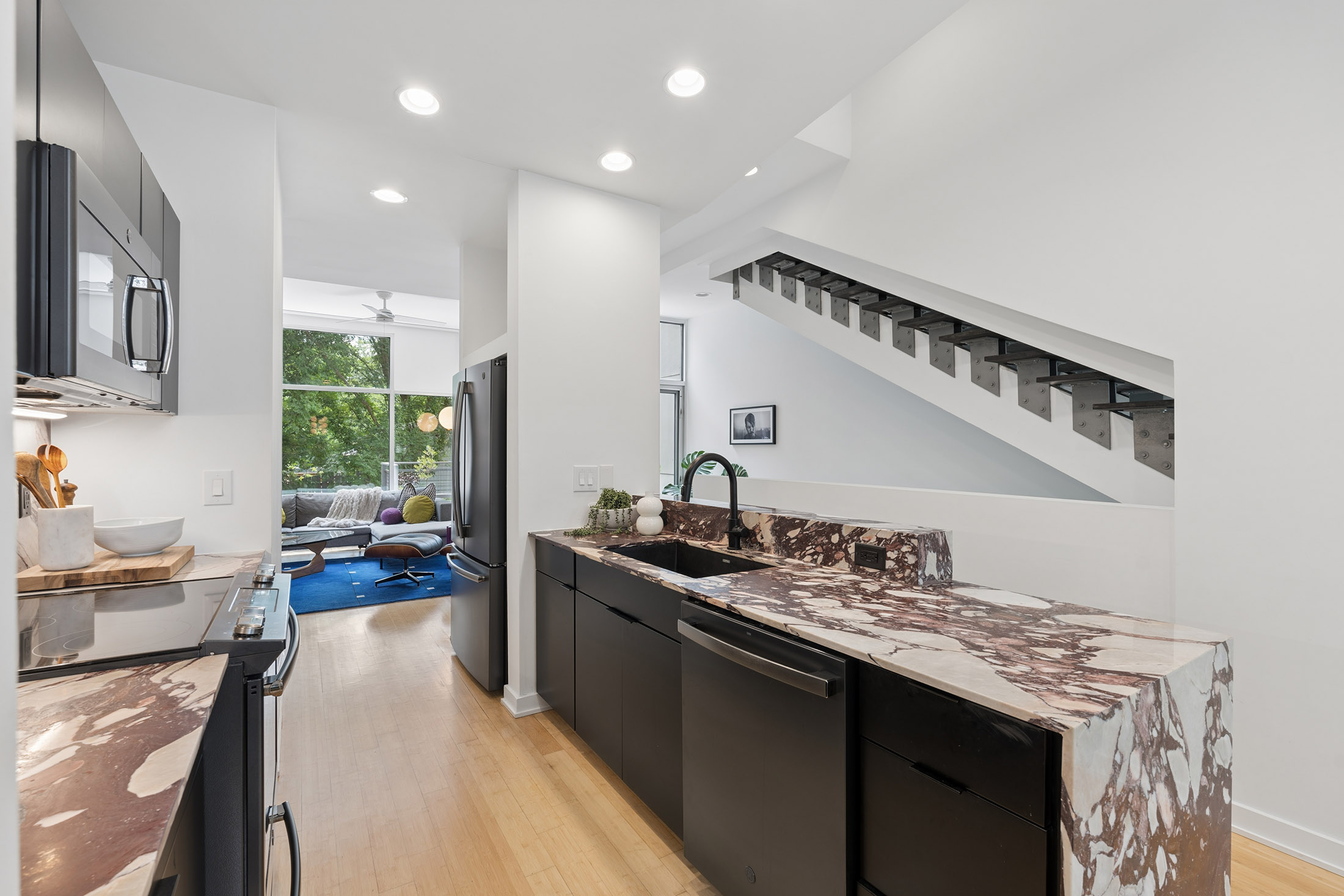  Designer-finished, Three-story Townhome in the Heart of East Atlanta Village - 物件實景