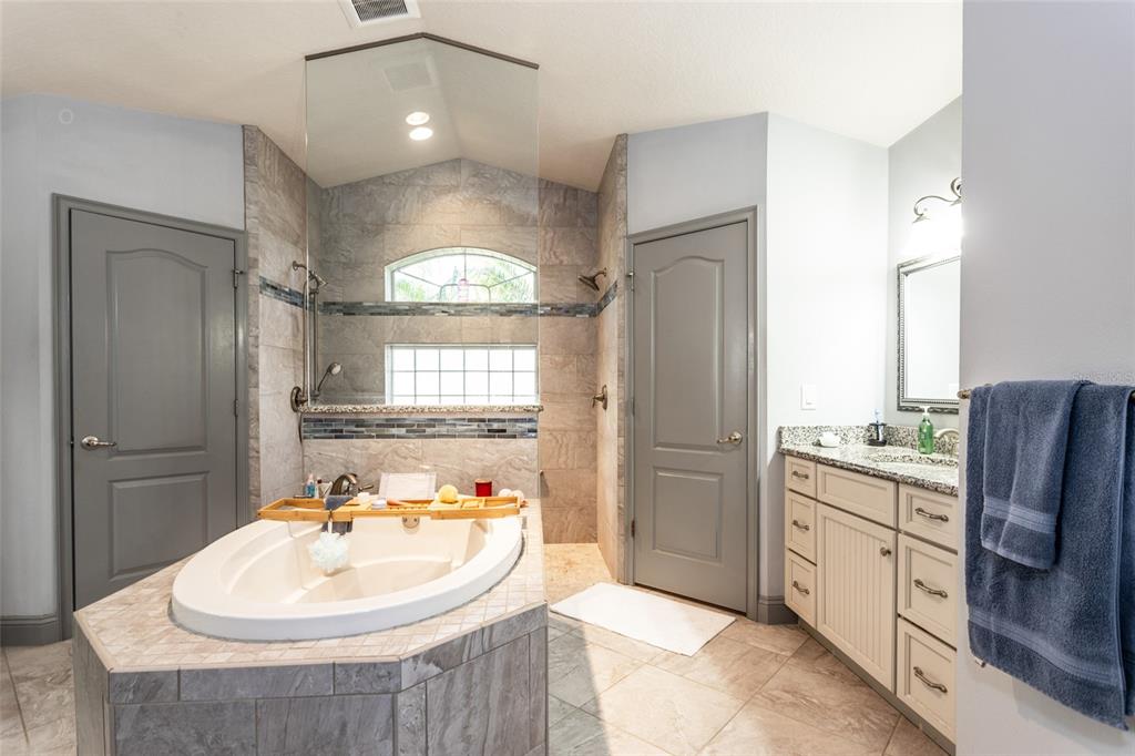Palm Coast, Florida, 32164, United States, 4 Bedrooms Bedrooms, ,3 BathroomsBathrooms,Residential,For Sale,1829344