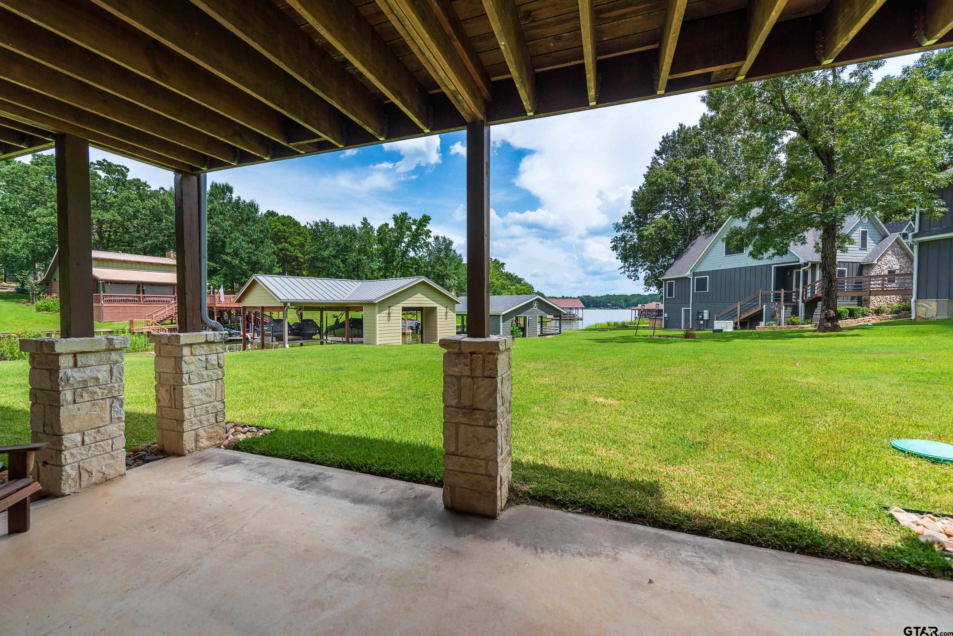 Scroggins, Texas, 75480, United States, 4 Bedrooms Bedrooms, ,5 BathroomsBathrooms,Residential,For Sale,1981840