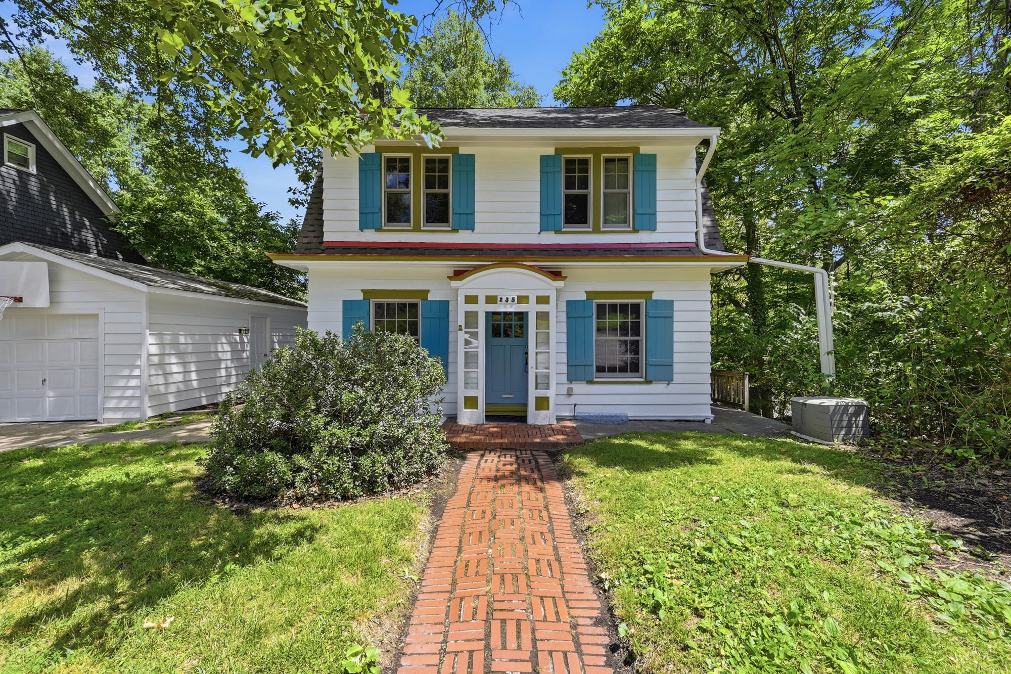  235 Oakview Avenue, Pittsburgh, PA 15218 - 物件實景