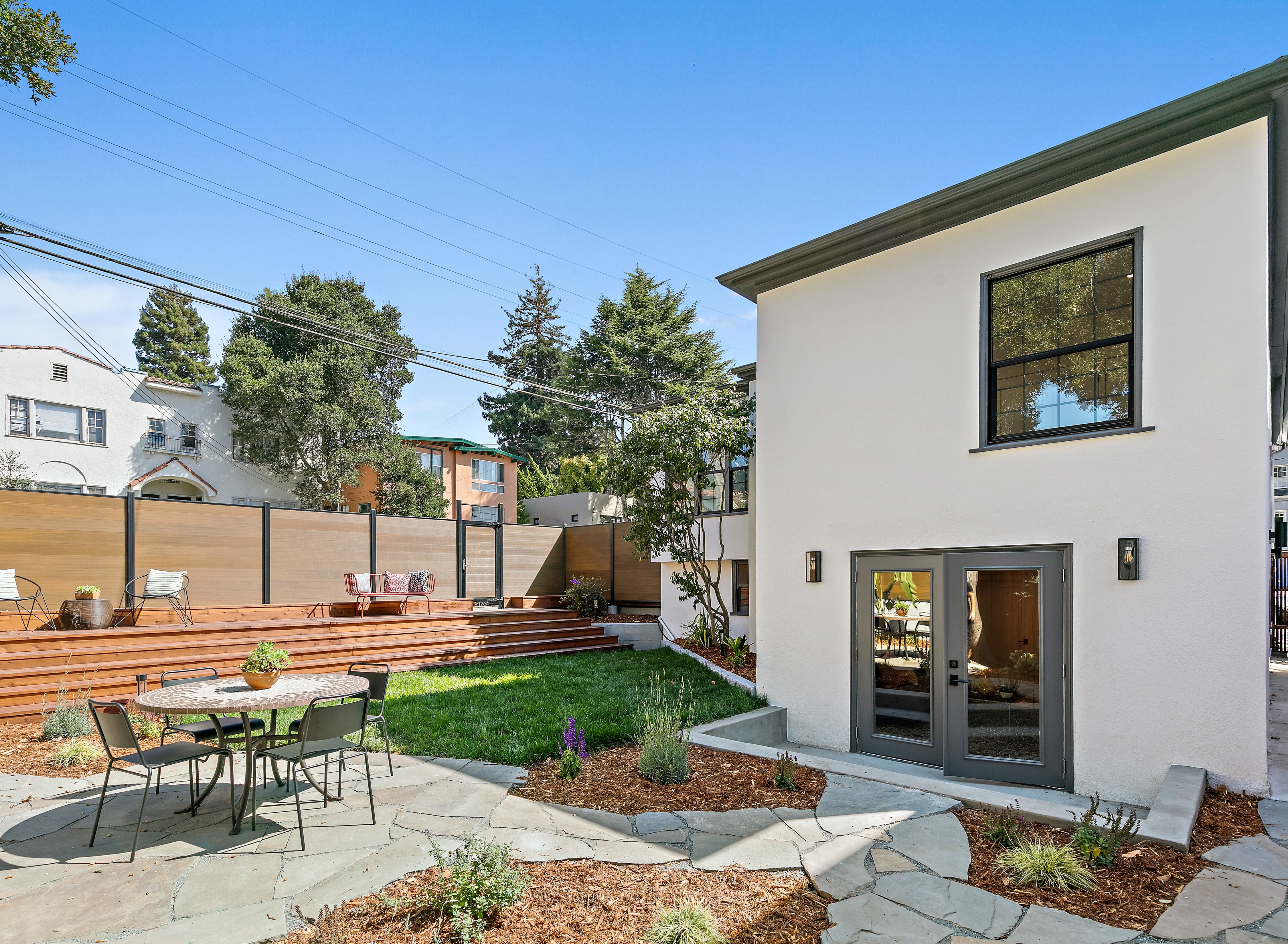  Timeless Elegance, Thoughtfully Reimagined in North Berkeley - 物件實景
