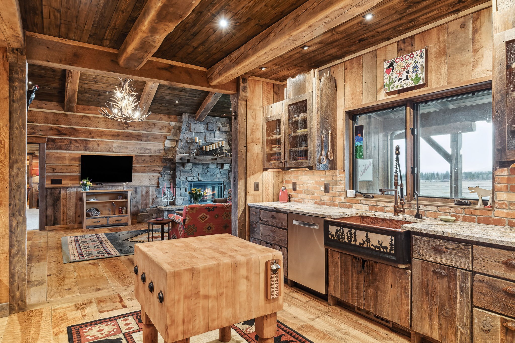  250 Crested Butte Way - 物件實景