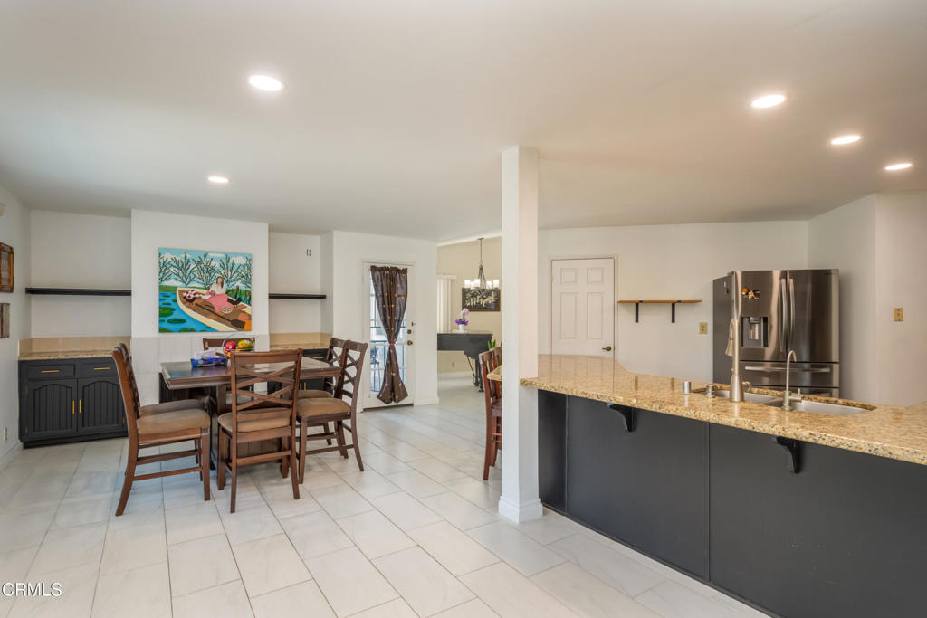 Oxnard, California, 93030, United States, 3 Bedrooms Bedrooms, ,3 BathroomsBathrooms,Residential,For Sale,1979295