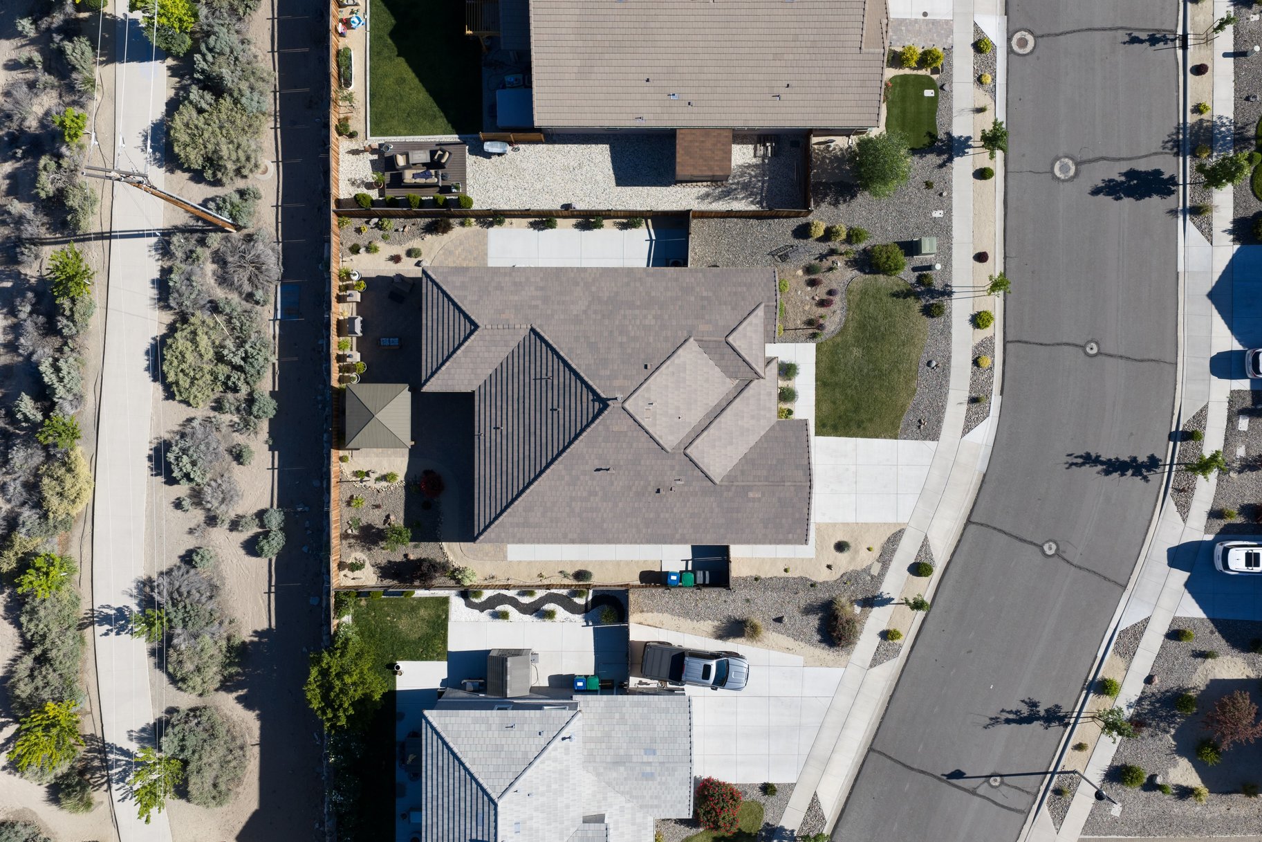  Welcome to 7239 Early Dawn Court, located in desirable Wingfield Springs - 物件實景