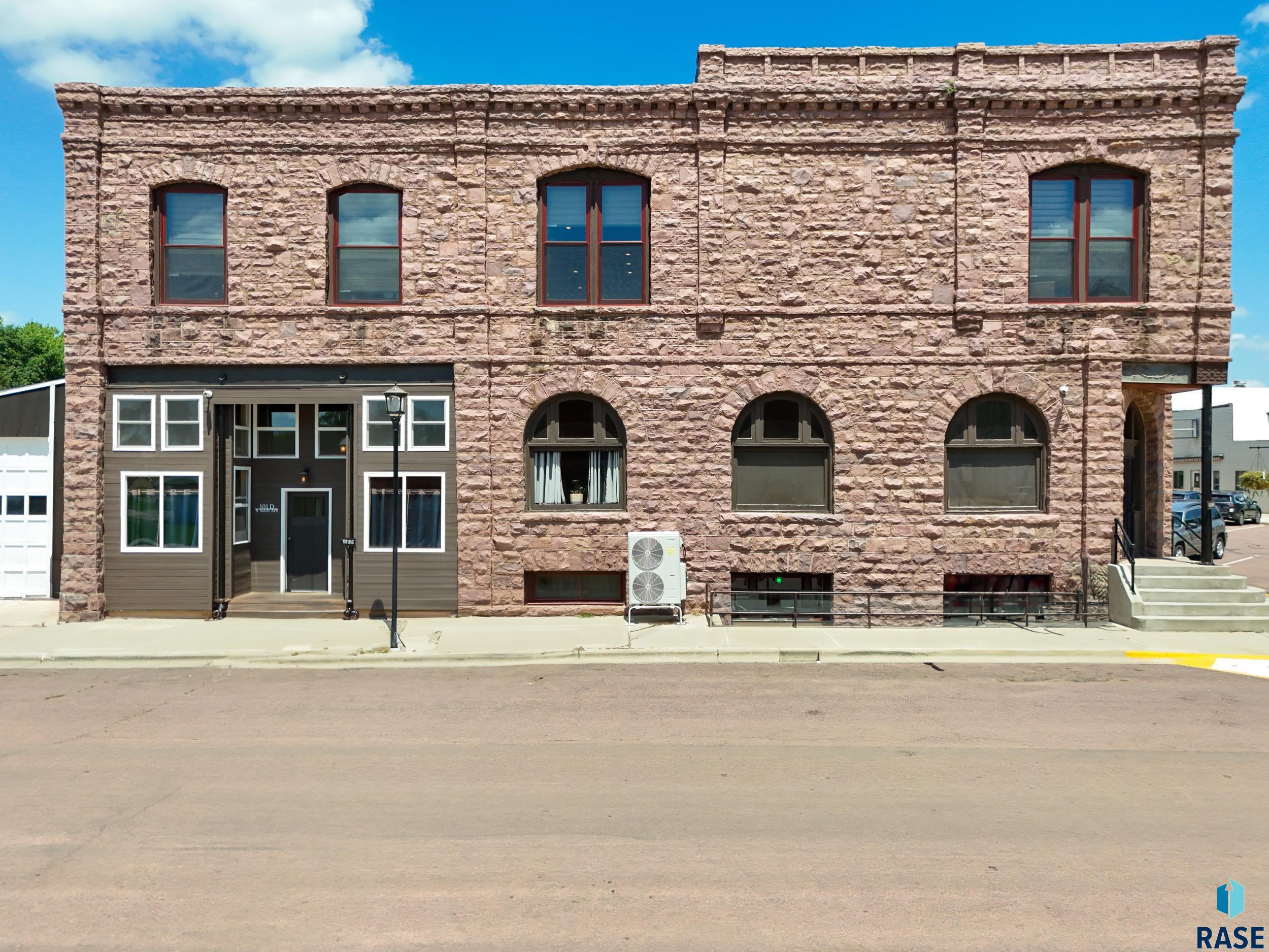 Hartford, South Dakota, 57033, United States, ,Residential,For Sale,1974524