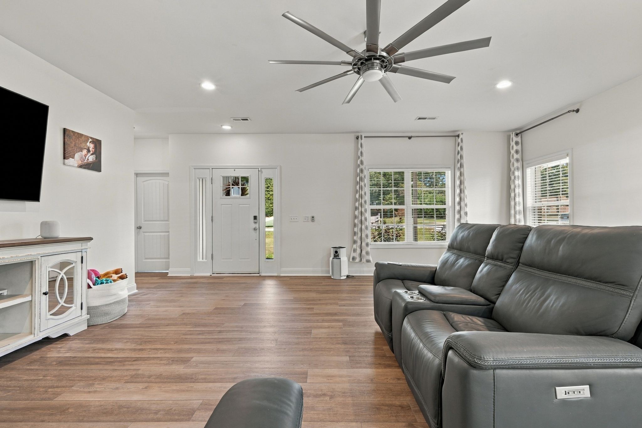  1017 Glendale Dr, Dickson, TN, 37055 - 物件實景