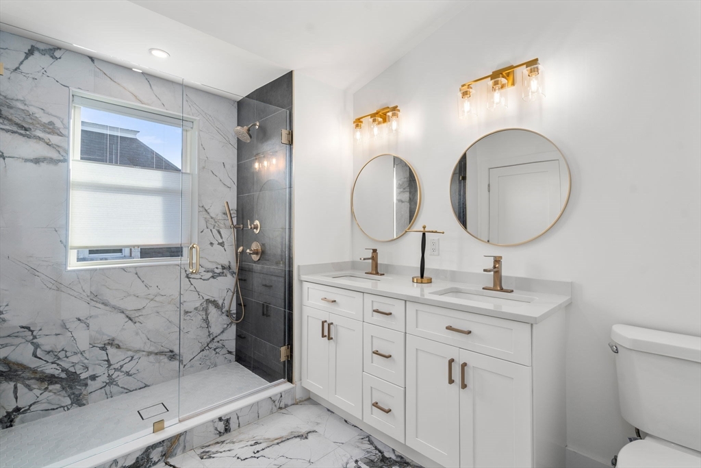 Waltham, Massachusetts, 02451, United States, 3 Bedrooms Bedrooms, ,2 BathroomsBathrooms,Residential,For Sale,1960528