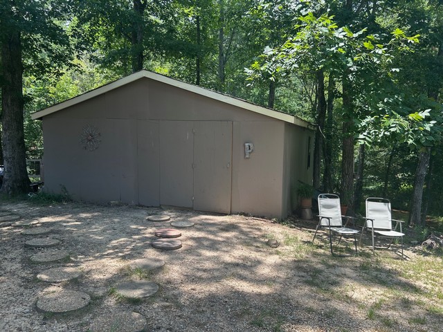 Titus, Alabama, 36080, United States, 3 Bedrooms Bedrooms, ,2 BathroomsBathrooms,Residential,For Sale,1920844