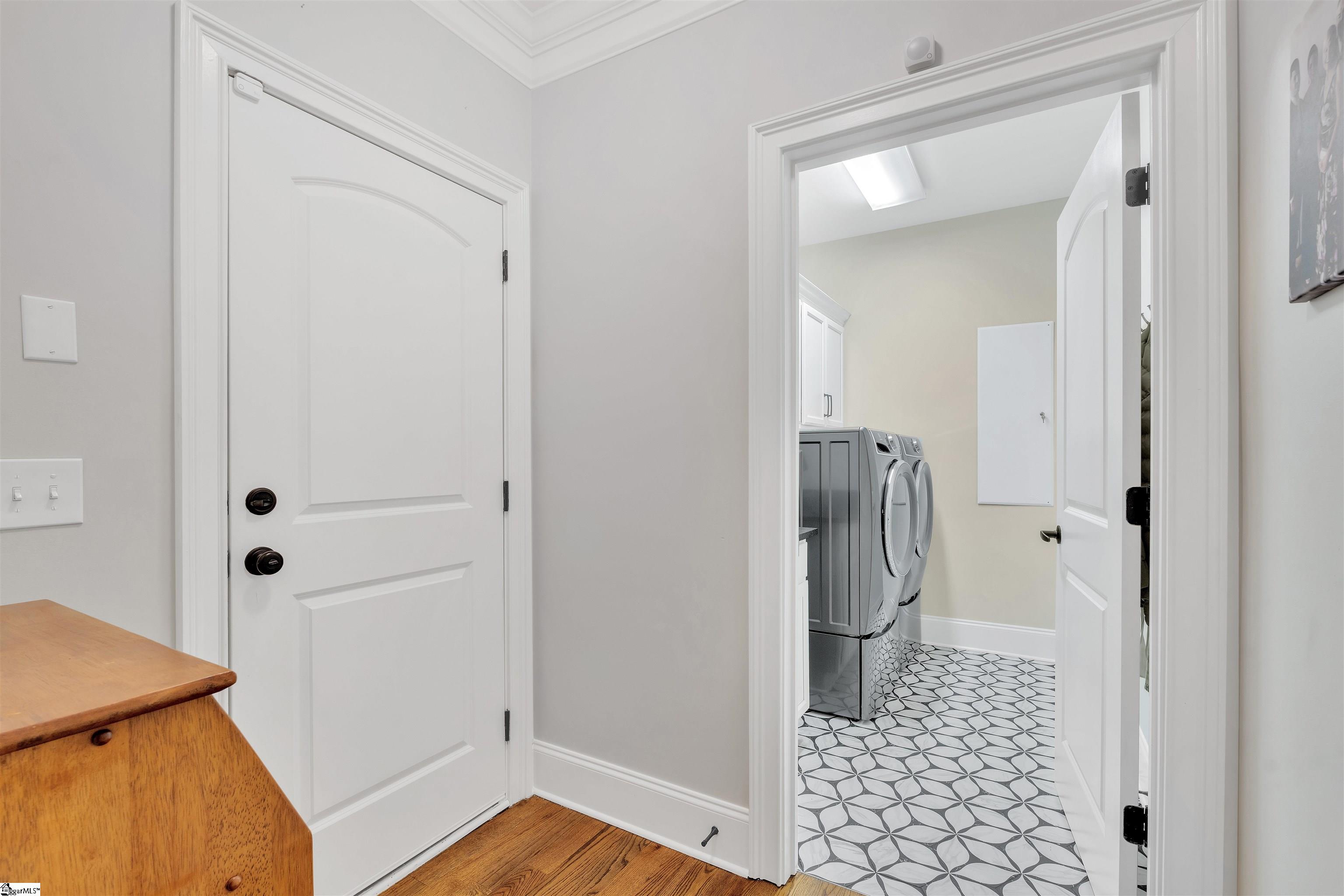 Spartanburg, South Carolina, 29301, United States, 5 Bedrooms Bedrooms, ,4 BathroomsBathrooms,Residential,For Sale,1913407