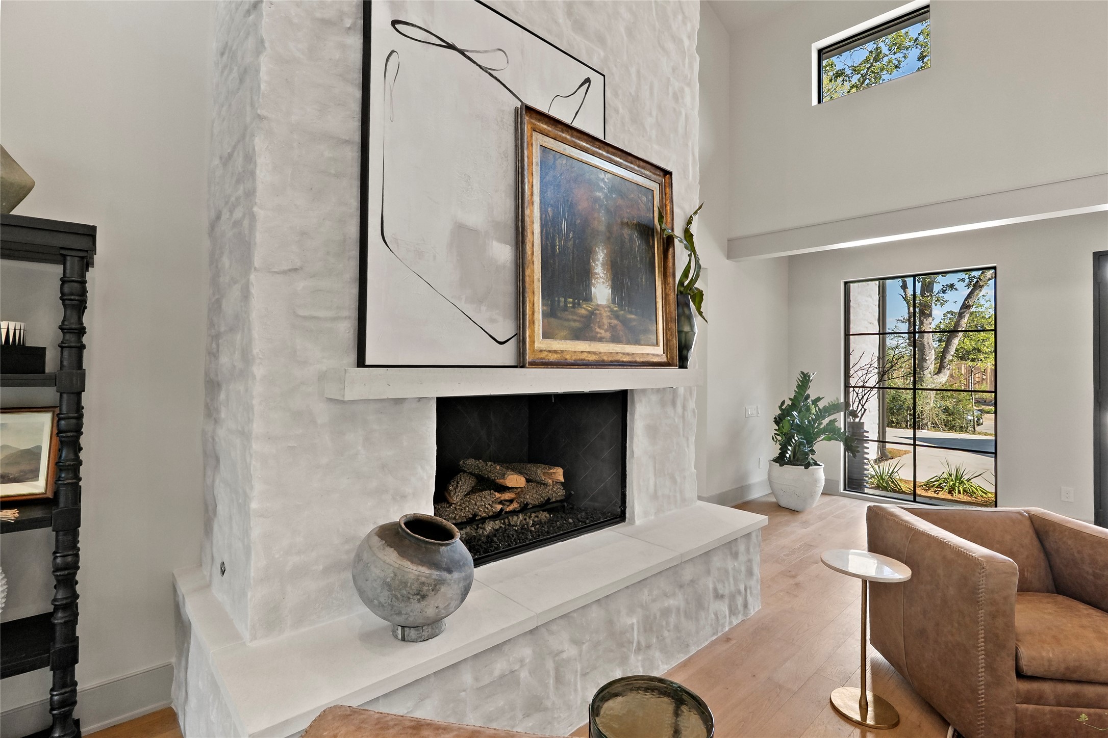 Bryan, Texas, 77807, United States, 3 Bedrooms Bedrooms, ,4 BathroomsBathrooms,Residential,For Sale,1986522