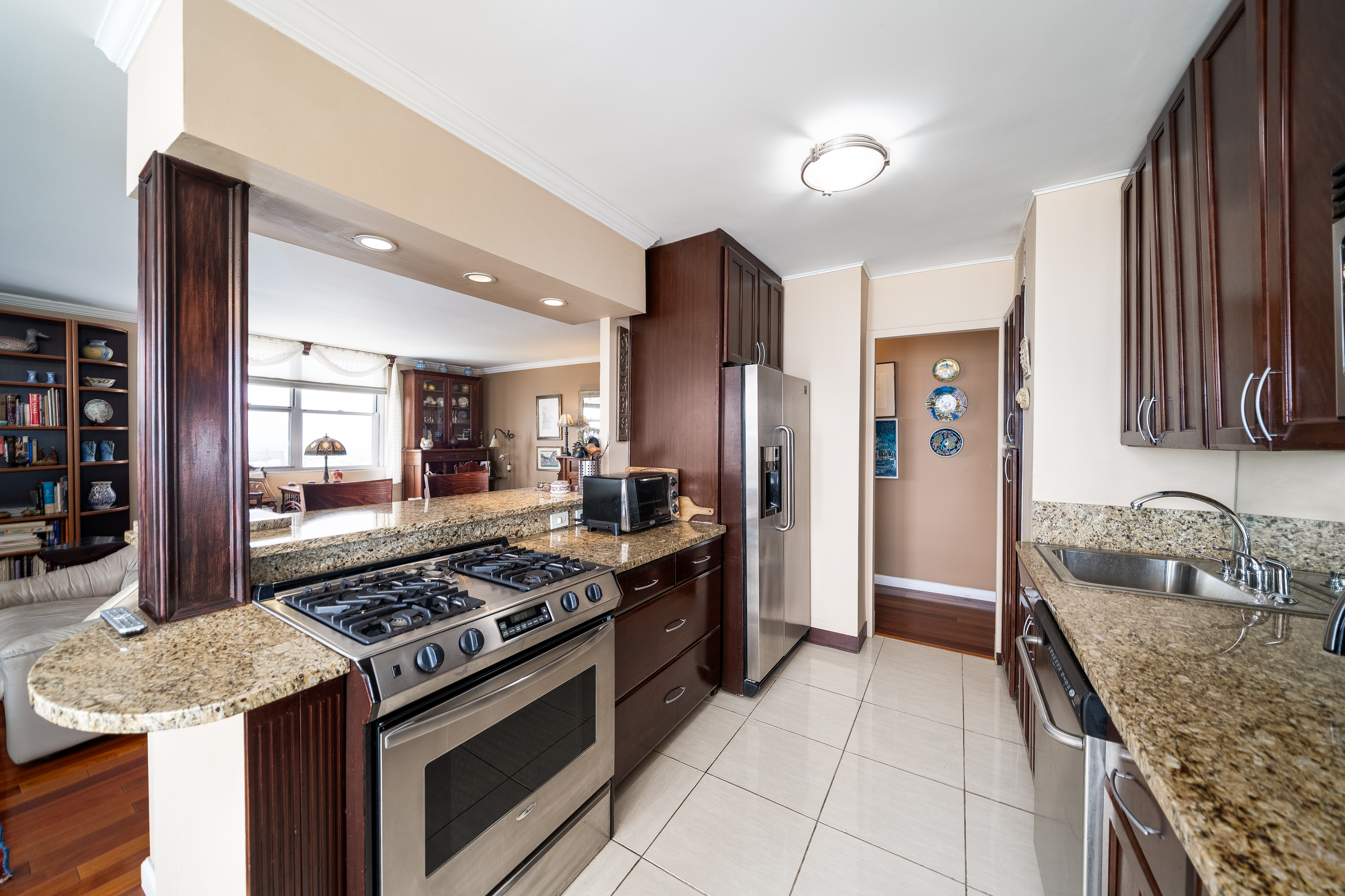  6040 JFK Boulevard East, West New York, NJ 07093 - 物件實景