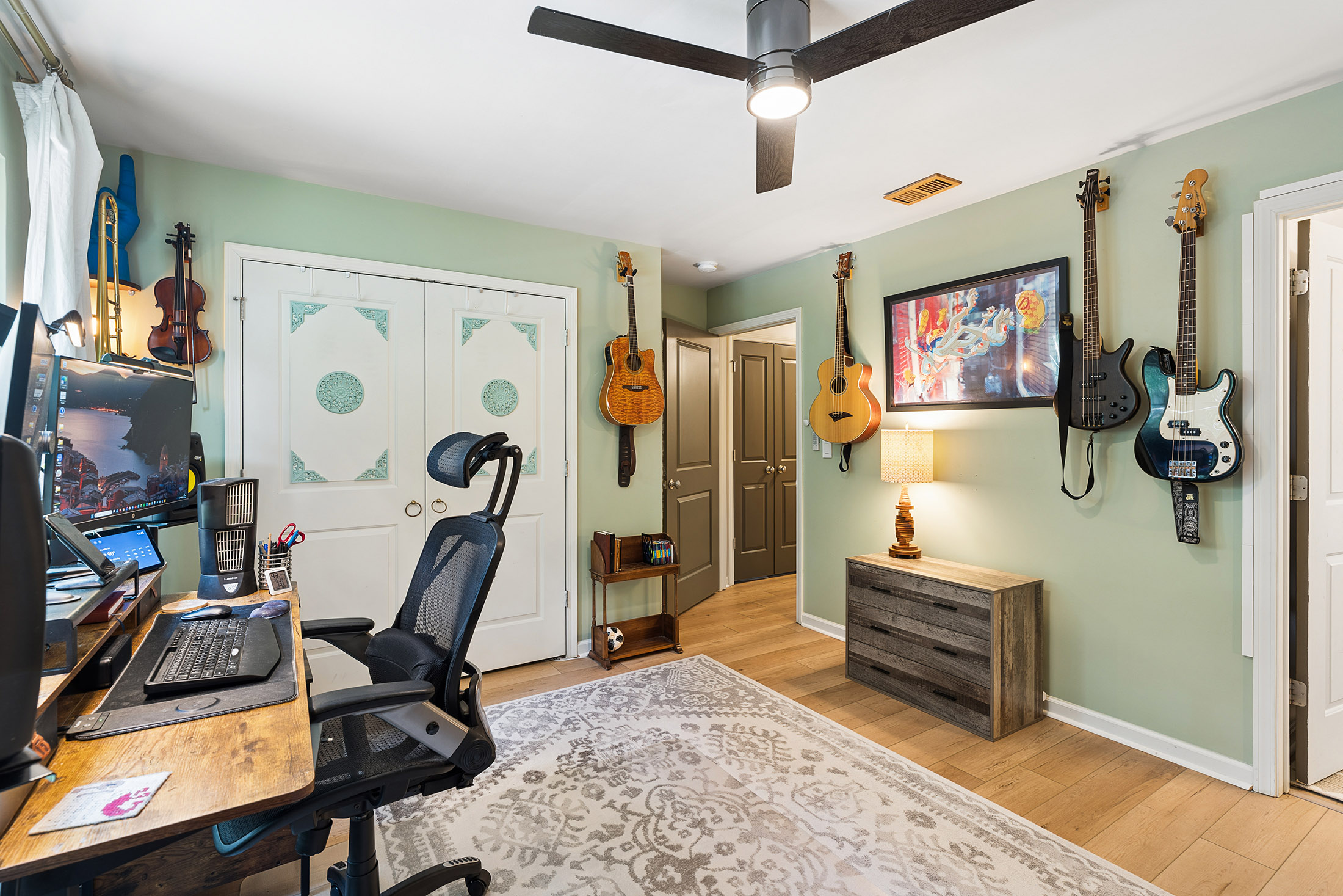  Beautiful Edgewood Home in Prime Parkside Location - 物件實景