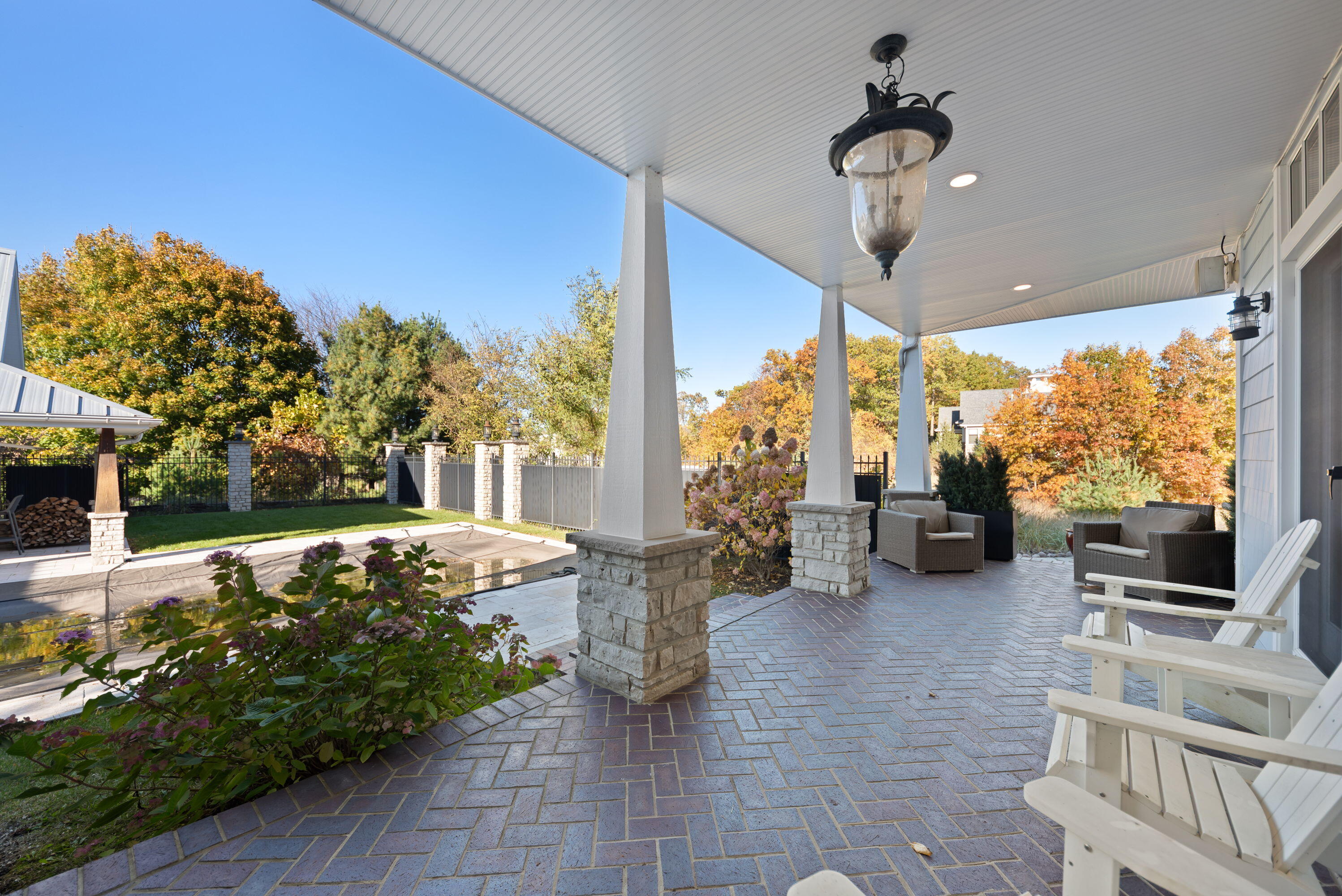 New Buffalo, Michigan, 49117, United States, 6 Bedrooms Bedrooms, ,5 BathroomsBathrooms,Residential,For Sale,1989502