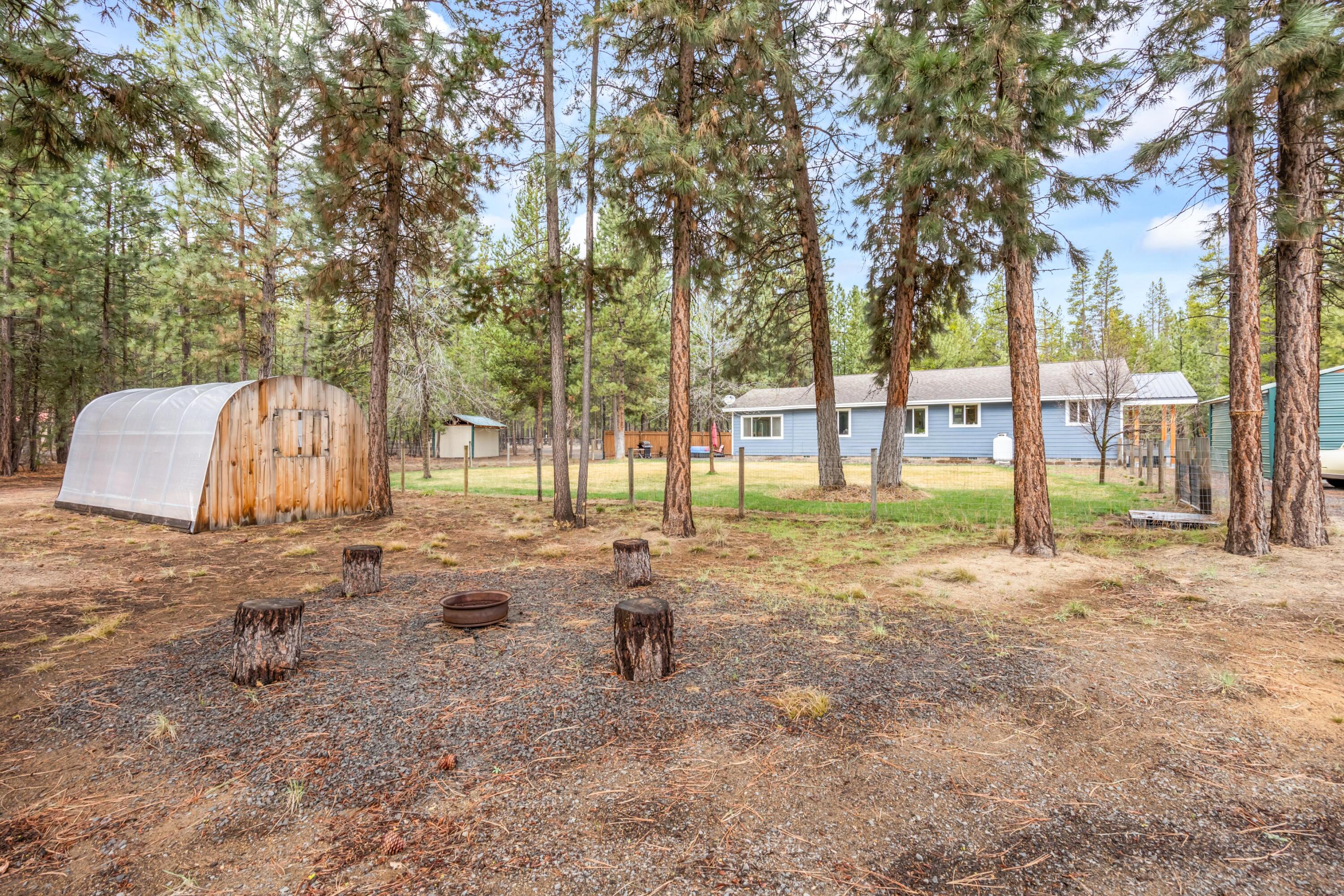 La Pine, Oregon, 97739, United States, 3 Bedrooms Bedrooms, ,3 BathroomsBathrooms,Residential,For Sale,2033541
