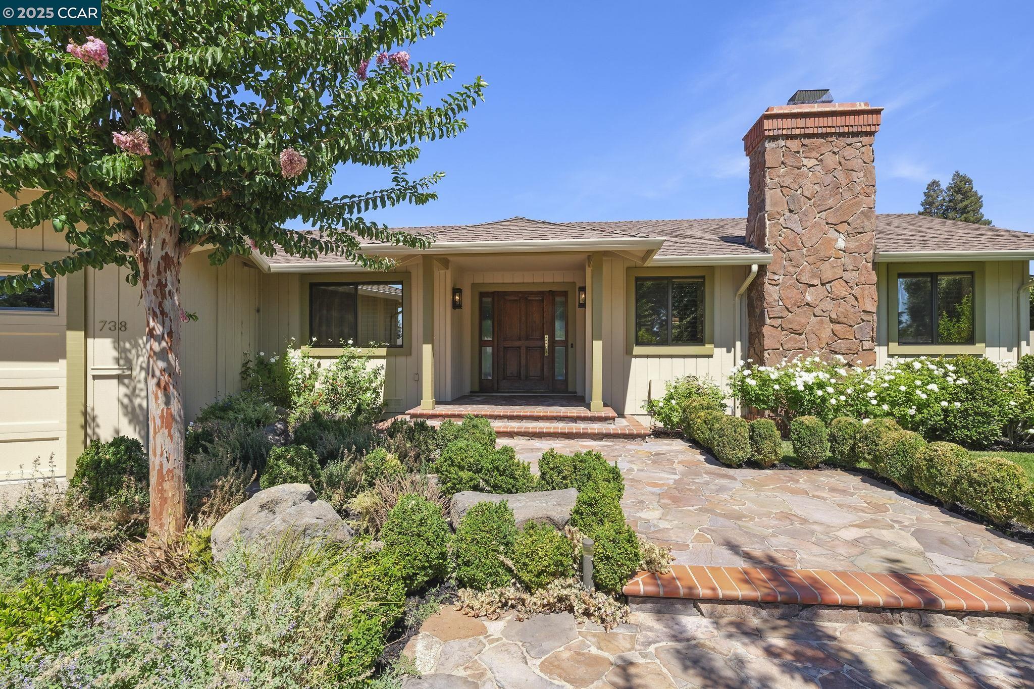 Walnut Creek, California, 94598, United States, 3 Bedrooms Bedrooms, ,3 BathroomsBathrooms,Residential,For Sale,1940979