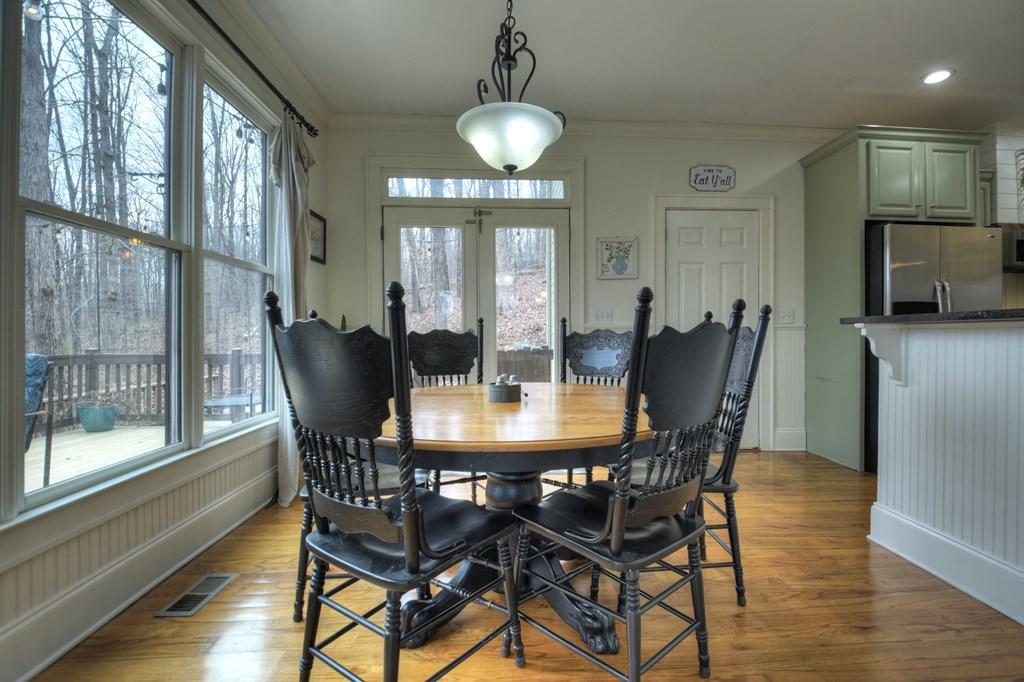 Talking Rock, Georgia, 30175, United States, 4 Bedrooms Bedrooms, ,4 BathroomsBathrooms,Residential,For Sale,1692764