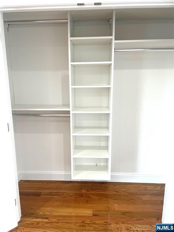 Secaucus, New Jersey, 07094, United States, 3 Bedrooms Bedrooms, ,4 BathroomsBathrooms,Residential,For Sale,1979983