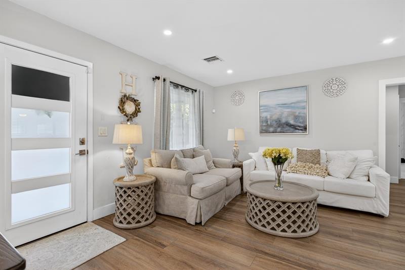 Deerfield Beach, Florida, 33441, United States, 2 Bedrooms Bedrooms, ,2 BathroomsBathrooms,Residential,For Sale,2002990