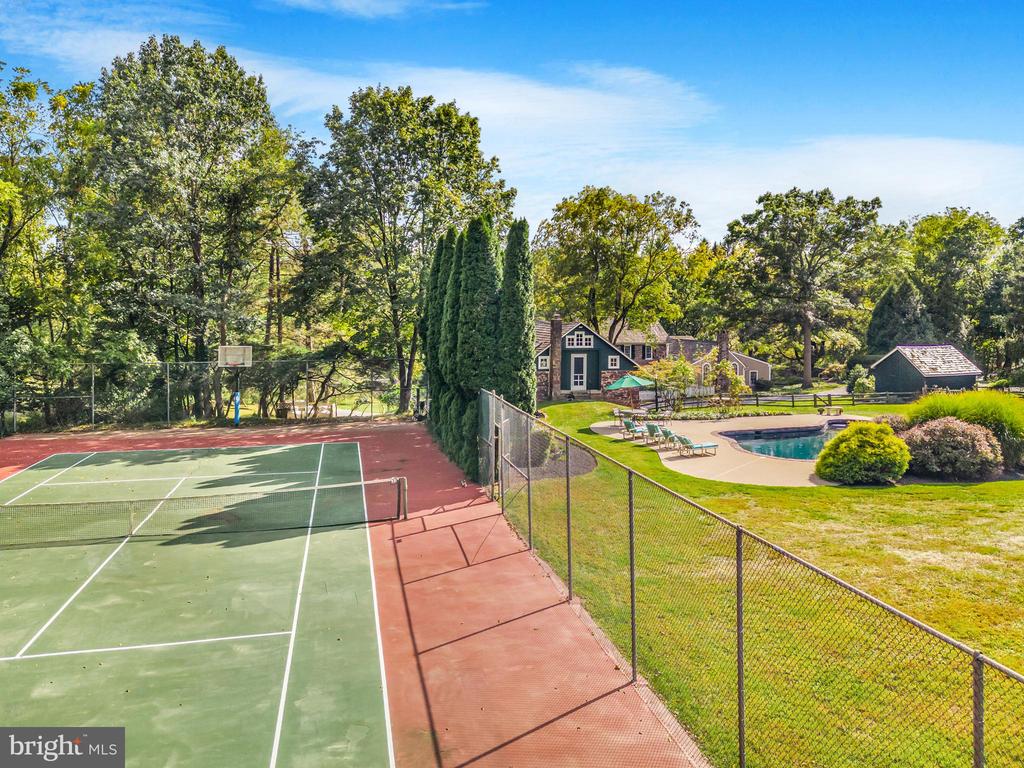 Newtown, Pennsylvania, 18940, United States, 4 Bedrooms Bedrooms, ,4 BathroomsBathrooms,Residential,For Sale,1995554