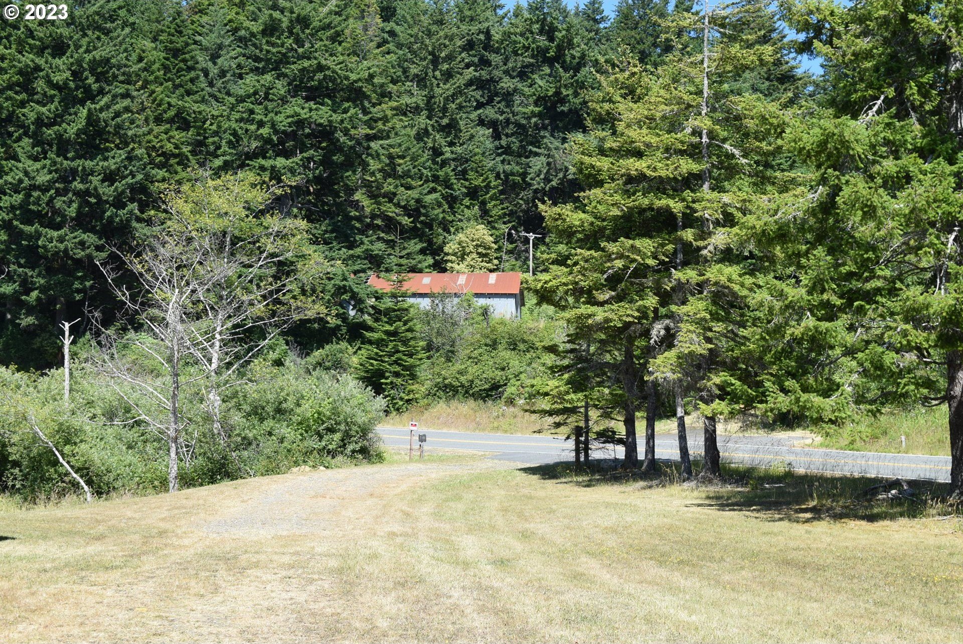 35606 COY CREEK RD, Gold Beach, Oregon, 97444, United States, 2 Bedrooms Bedrooms, ,1 BathroomBathrooms,Residential,For Sale,35606 COY CREEK RD,1301922