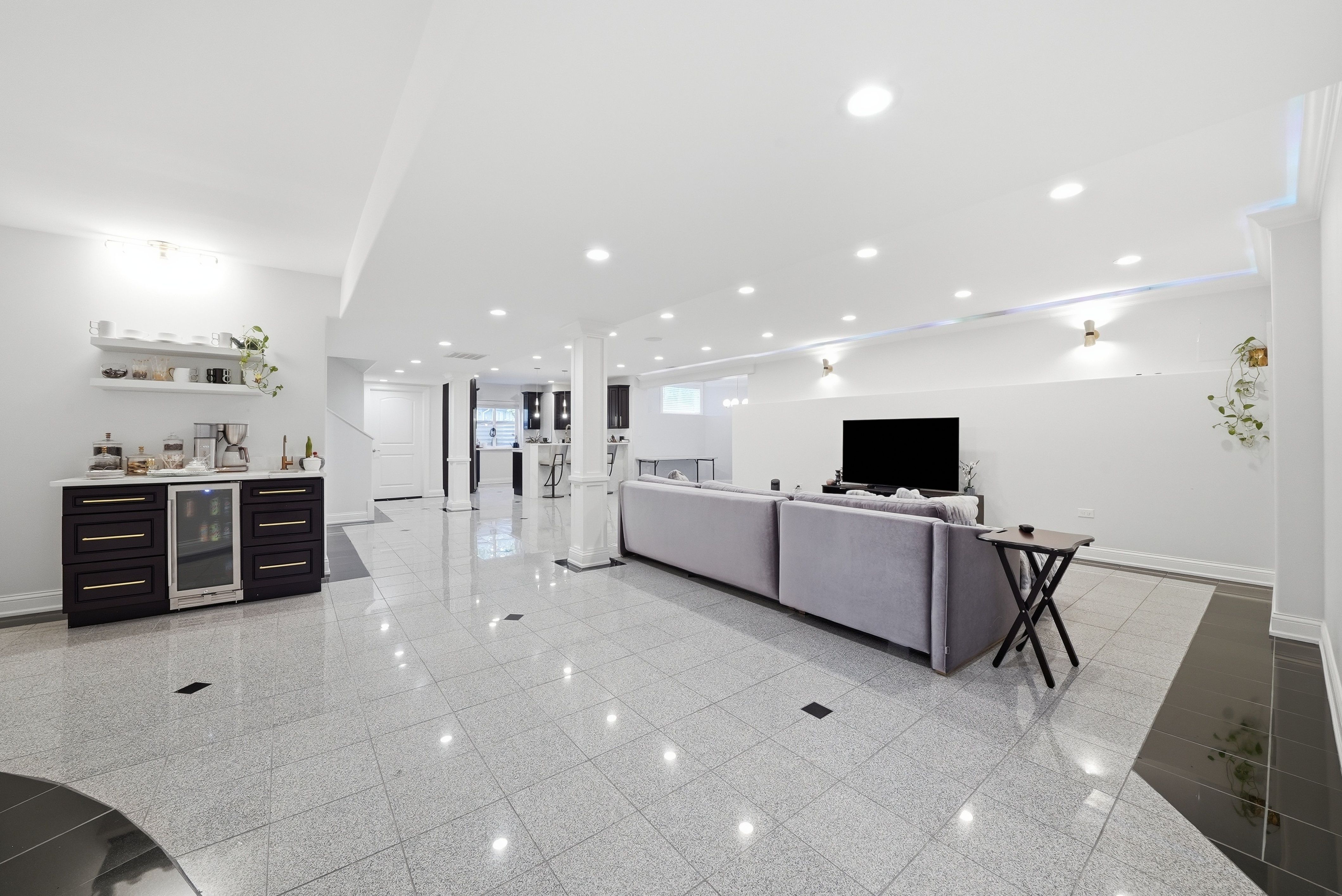  Perfectly Positioned in the Prestigious Golfview Hills Community of Hinsdale - 物件實景