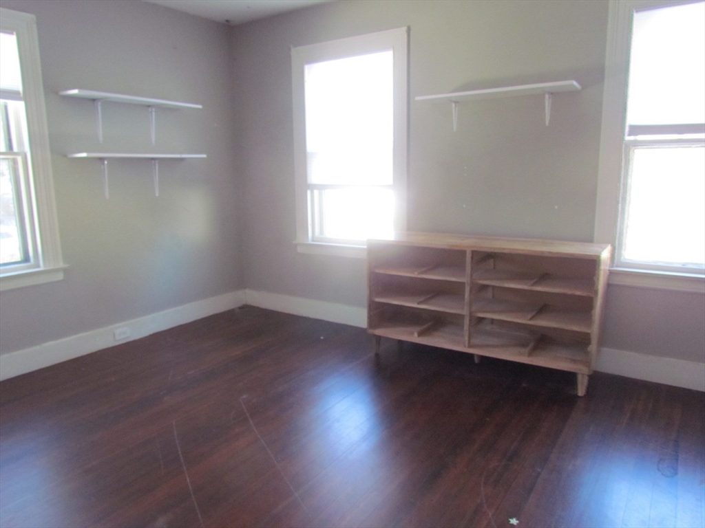 Lunenburg, Massachusetts, 01462, United States, 3 Bedrooms Bedrooms, ,3 BathroomsBathrooms,Residential,For Sale,1967616