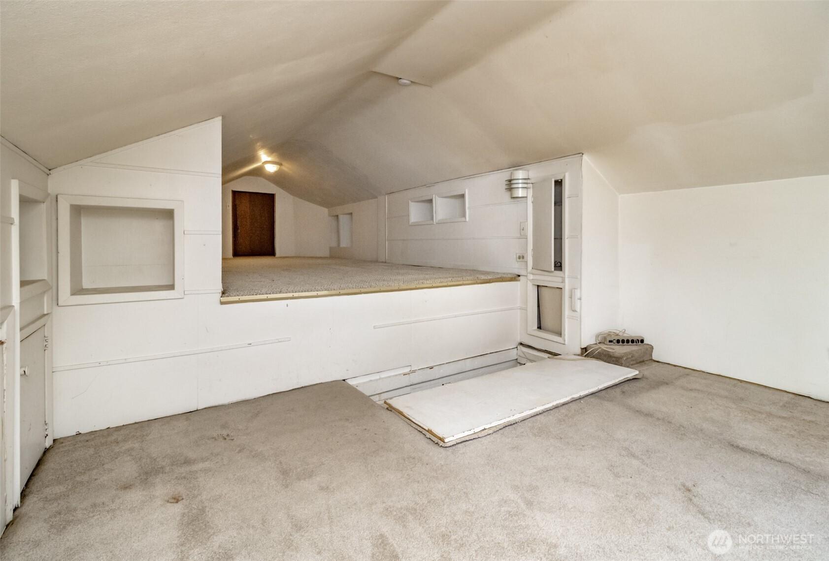 TUKWILA, Washington, 98168, United States, 2 Bedrooms Bedrooms, ,1 BathroomBathrooms,Residential,For Sale,2003003