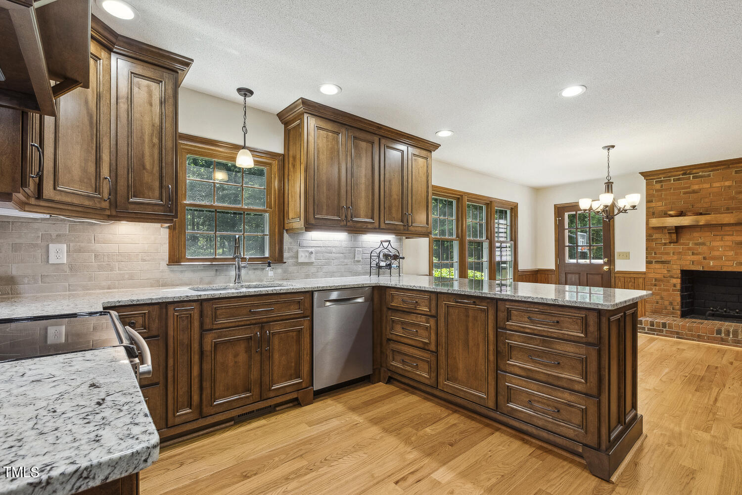 Fuquay Varina, North Carolina, 27526, United States, 3 Bedrooms Bedrooms, ,3 BathroomsBathrooms,Residential,For Sale,1879363