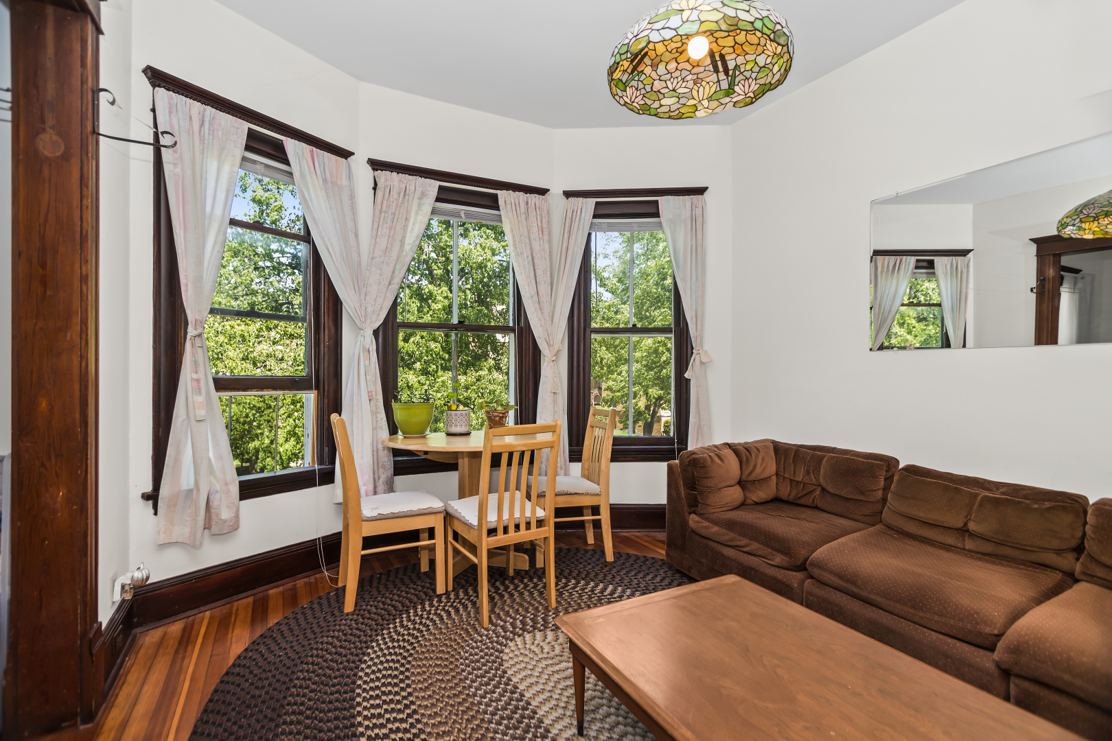 Evanston, Illinois, 60202, United States, 4 Bedrooms Bedrooms, ,1 BathroomBathrooms,Residential,For Sale,1903788