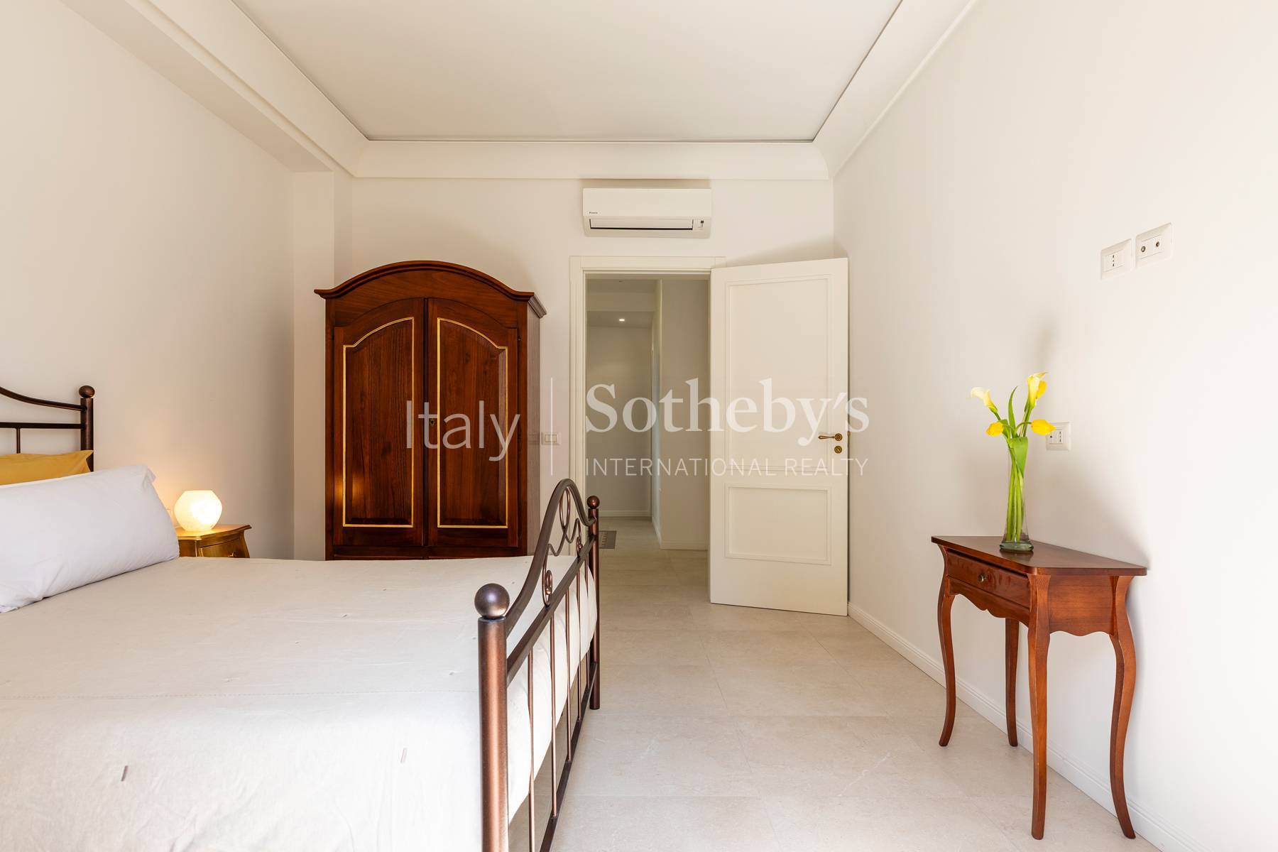  A renovated building with terraces in the historic centre - 物件實景