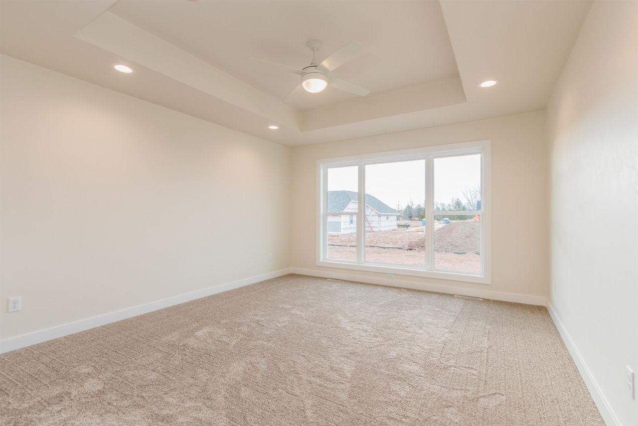 DE PERE, Wisconsin, 54115, United States, 3 Bedrooms Bedrooms, ,3 BathroomsBathrooms,Residential,For Sale,1695788