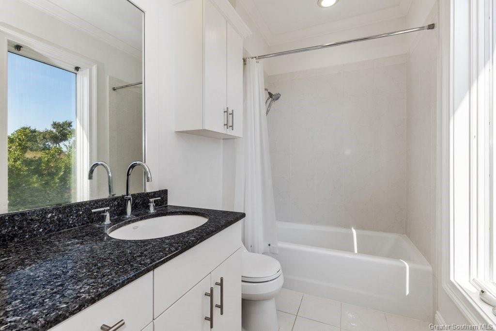 Lake Charles, Louisiana, 70605, United States, 6 Bedrooms Bedrooms, ,6 BathroomsBathrooms,Residential,For Sale,1981086