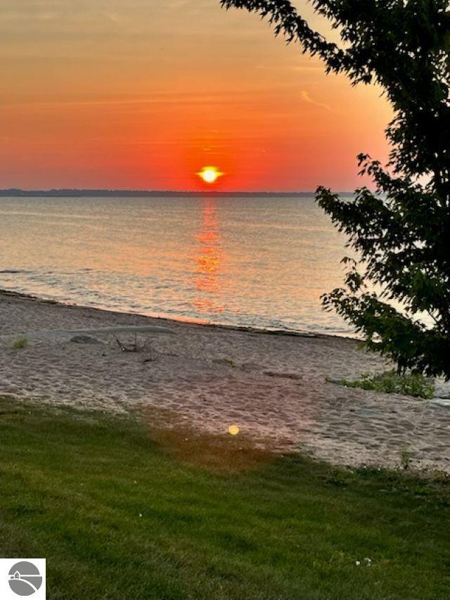 Tawas City, Michigan, 48763, United States, 4 Bedrooms Bedrooms, ,Residential,For Sale,1987317