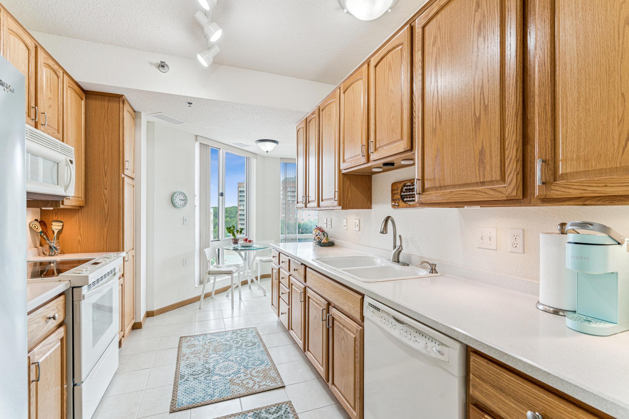 Richfield, Minnesota, 55423, United States, 2 Bedrooms Bedrooms, ,2 BathroomsBathrooms,Residential,For Sale,1867509