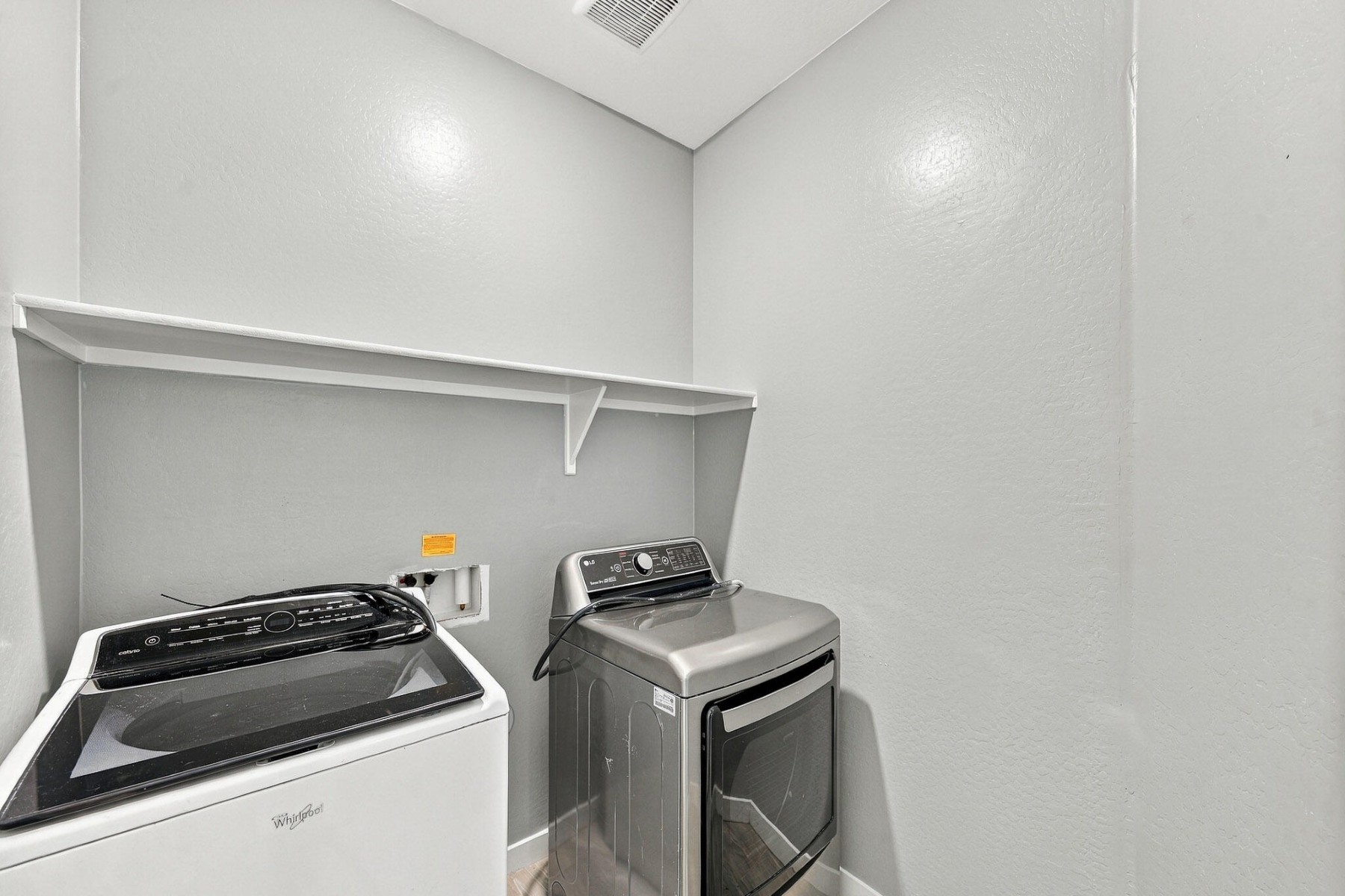  9605 W Getty Drive¦Tolleson, AZ - 物件實景