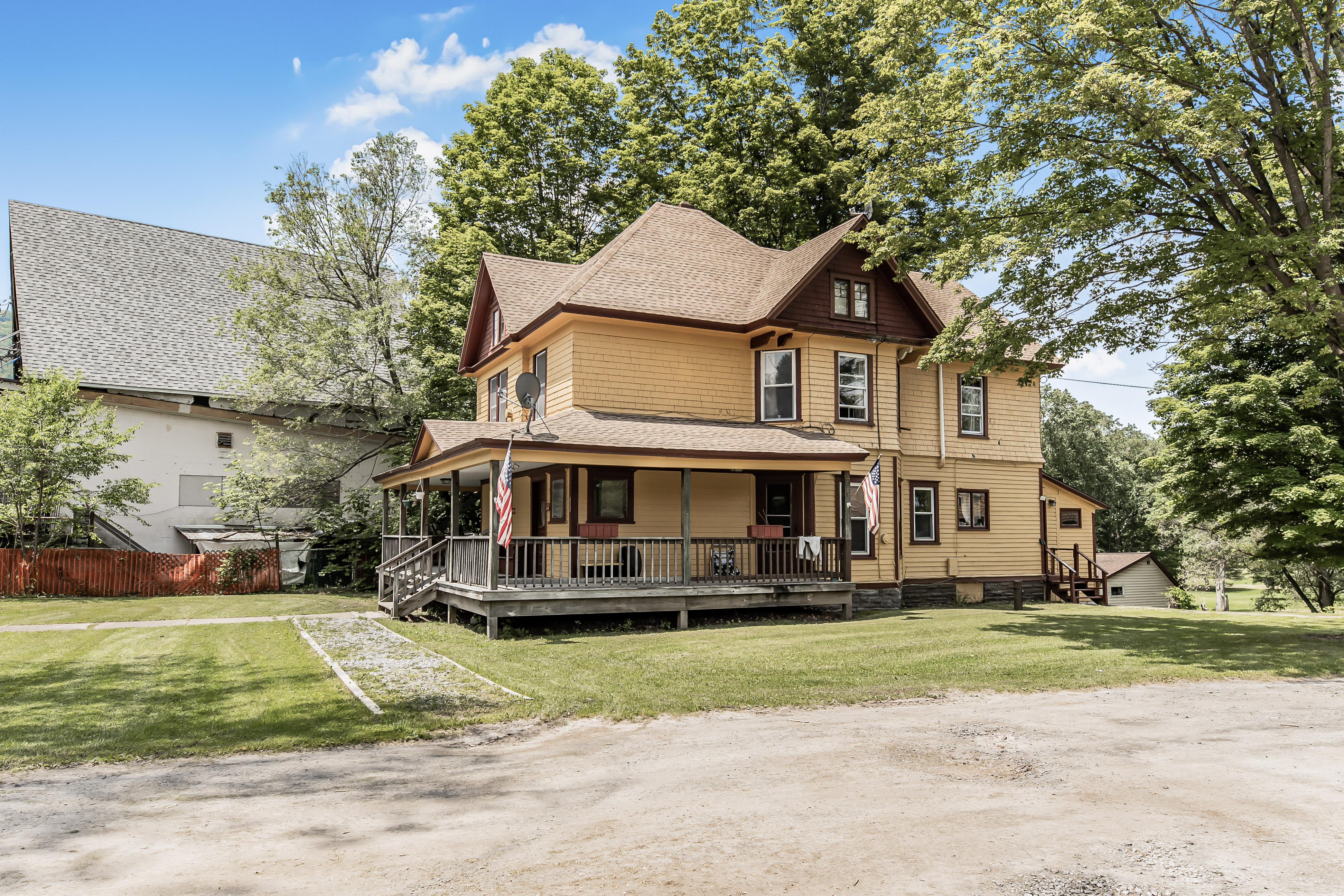 Arkville, New York, 12406, United States, 17 Bedrooms Bedrooms, ,10 BathroomsBathrooms,Residential,For Sale,1979034