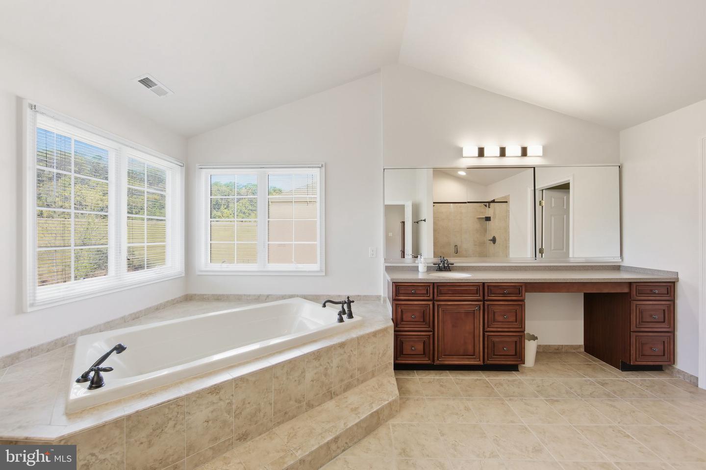 Chester Springs, Pennsylvania, 19425, United States, 4 Bedrooms Bedrooms, ,5 BathroomsBathrooms,Residential,For Sale,1987740