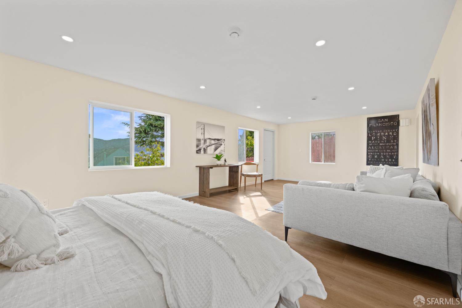 San Francisco, California, 94134, United States, 4 Bedrooms Bedrooms, ,3 BathroomsBathrooms,Residential,For Sale,1950995