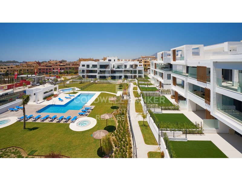 Estepona, Andalusia, ES, 2 Bedrooms Bedrooms, ,2 BathroomsBathrooms,Residential,For Sale,1911376